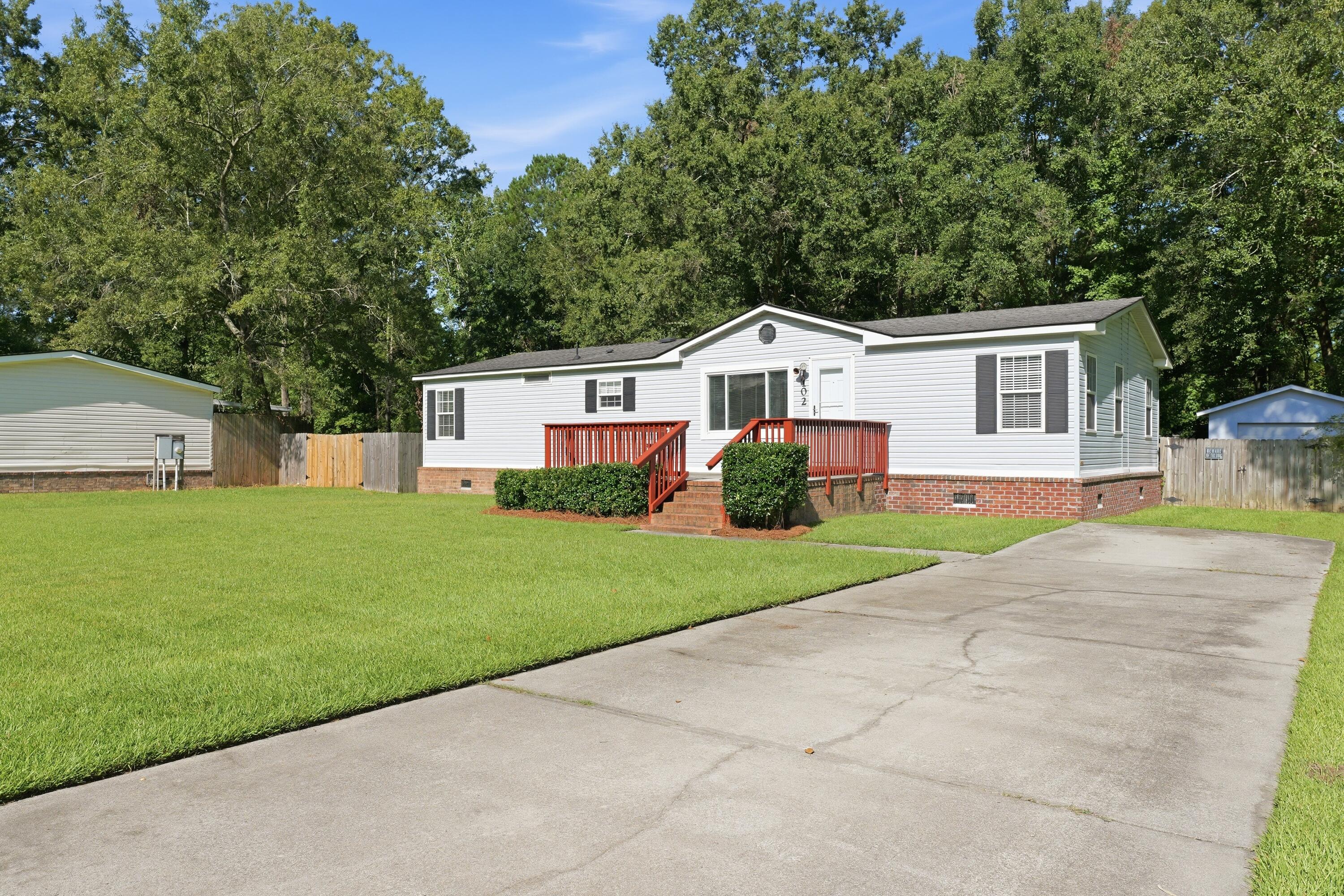 102 Dean Drive — photo