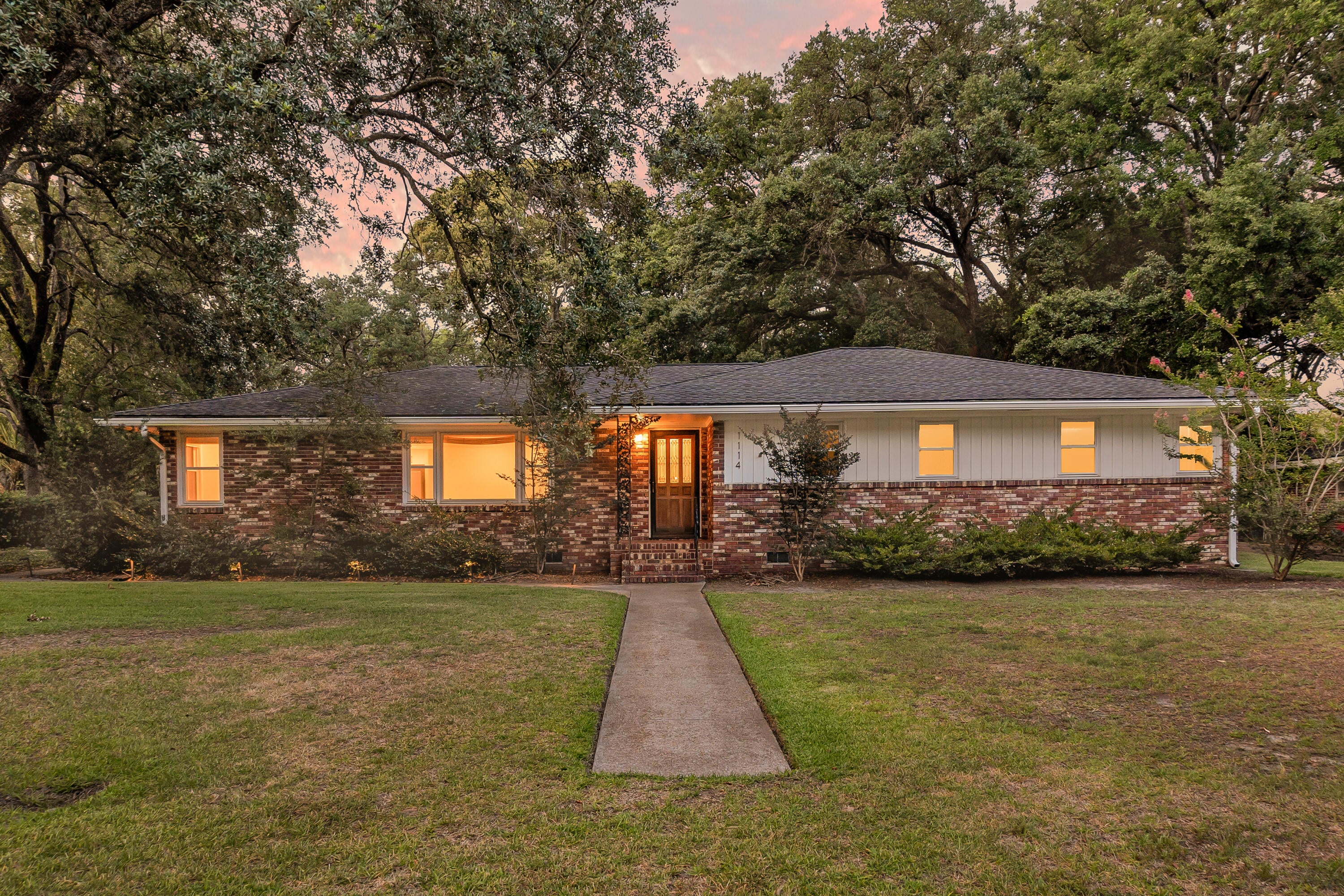 1114 Northbridge Drive — photo