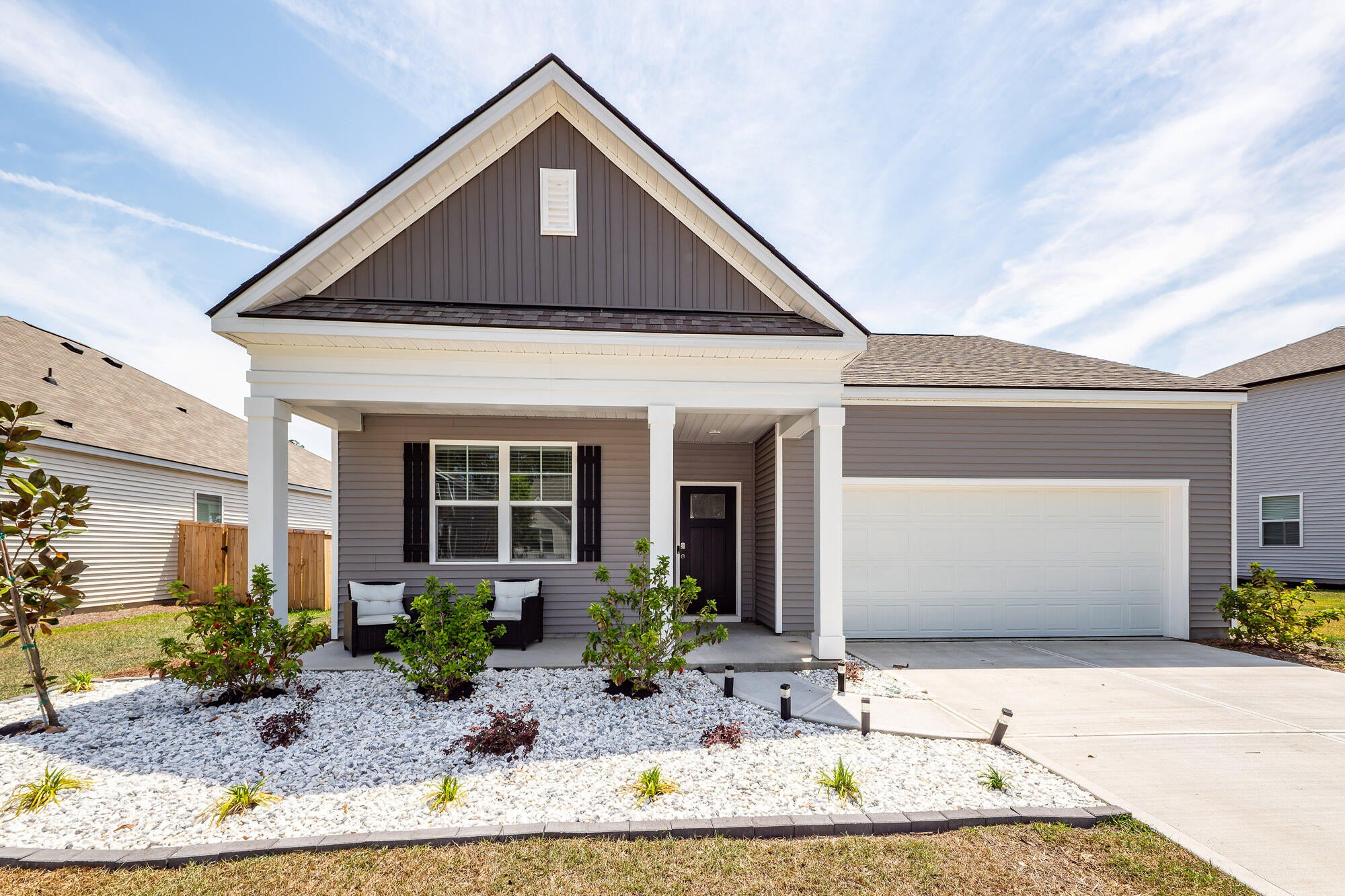 323 Willow Run Drive — photo