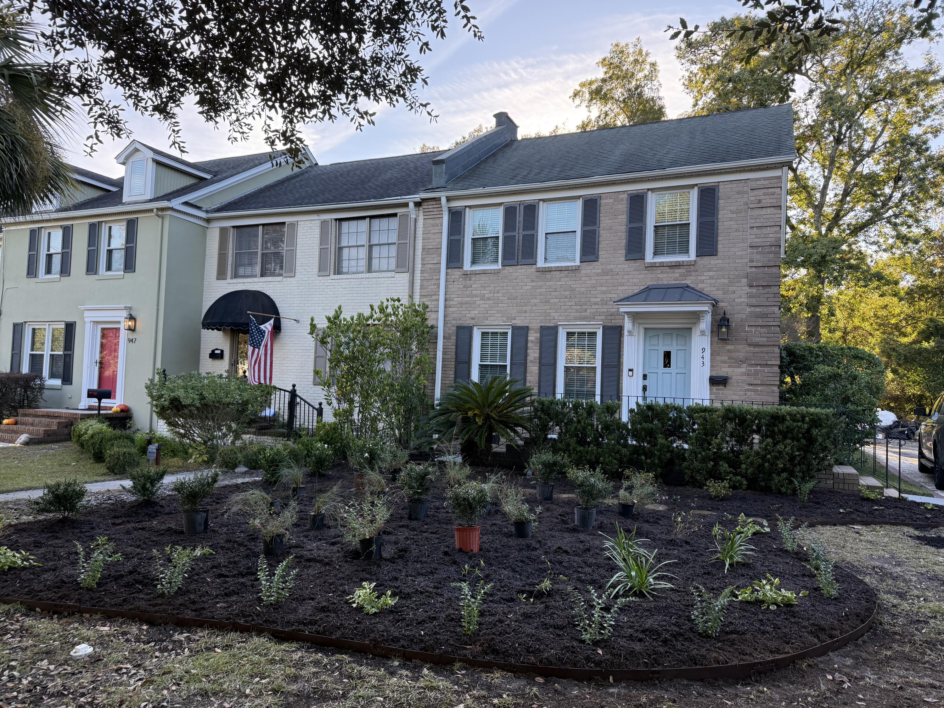 943 Cottingham Drive — photo