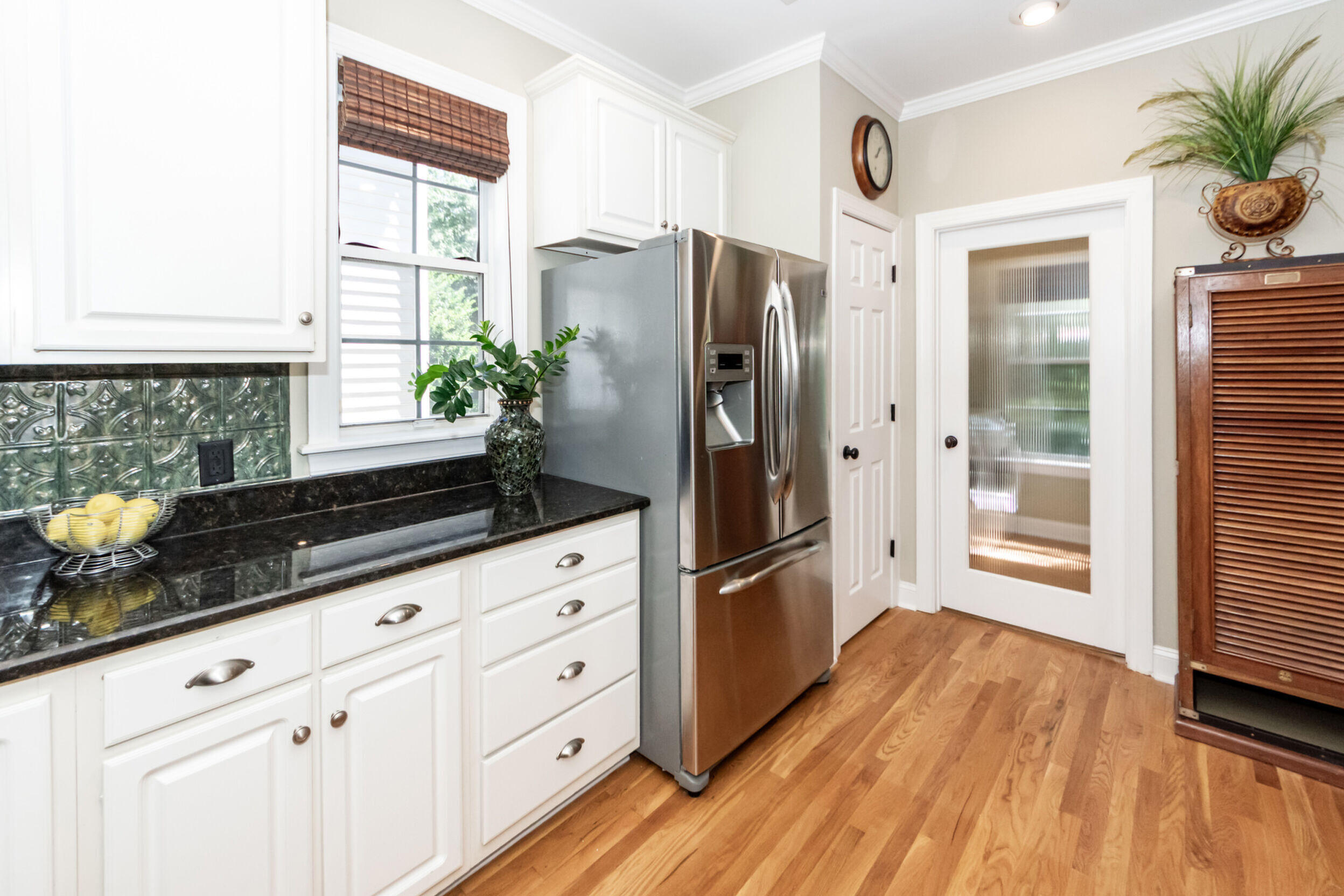 1069 Mathis Ferry Road, Mount Pleasant, SC 29464 — photo 2