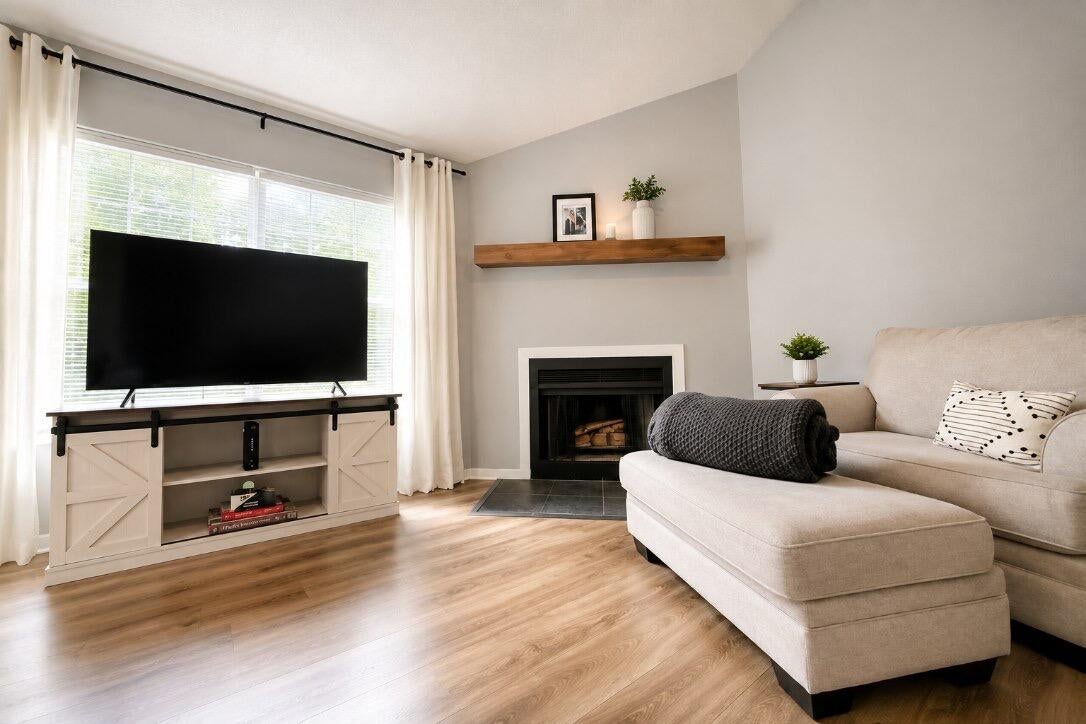 6231 Rolling Fork Road Unit 1206 — photo