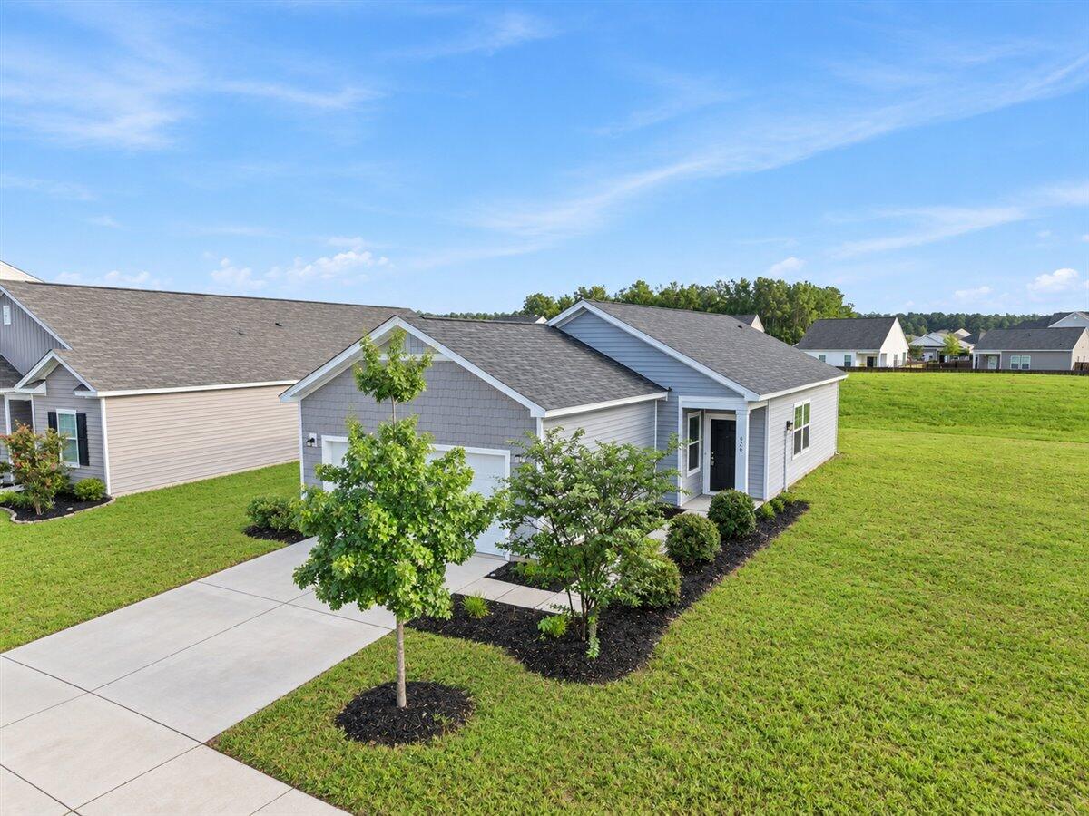426 Pender Woods Drive — photo