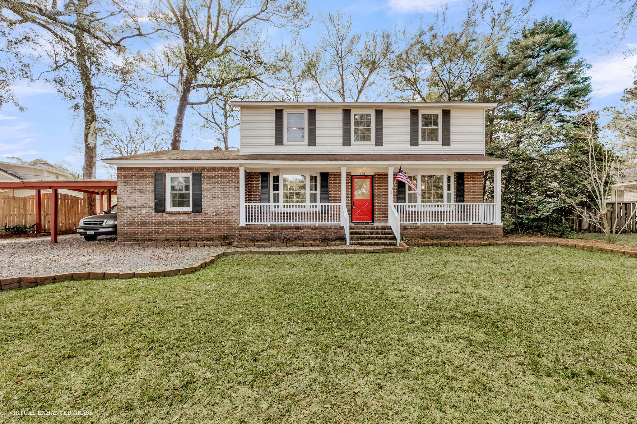 621 Fort Johnson Road — photo