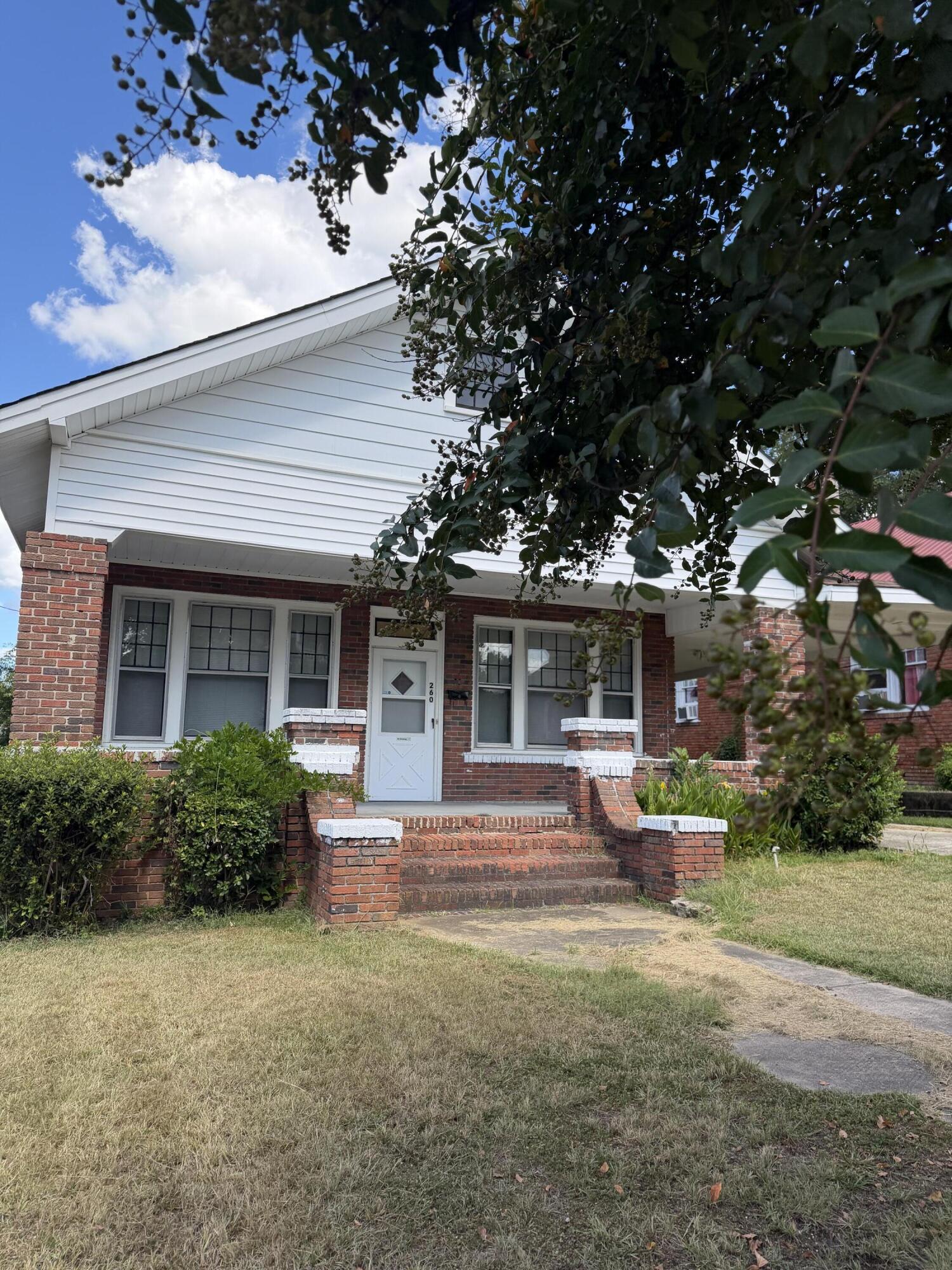 260 Green Street — photo