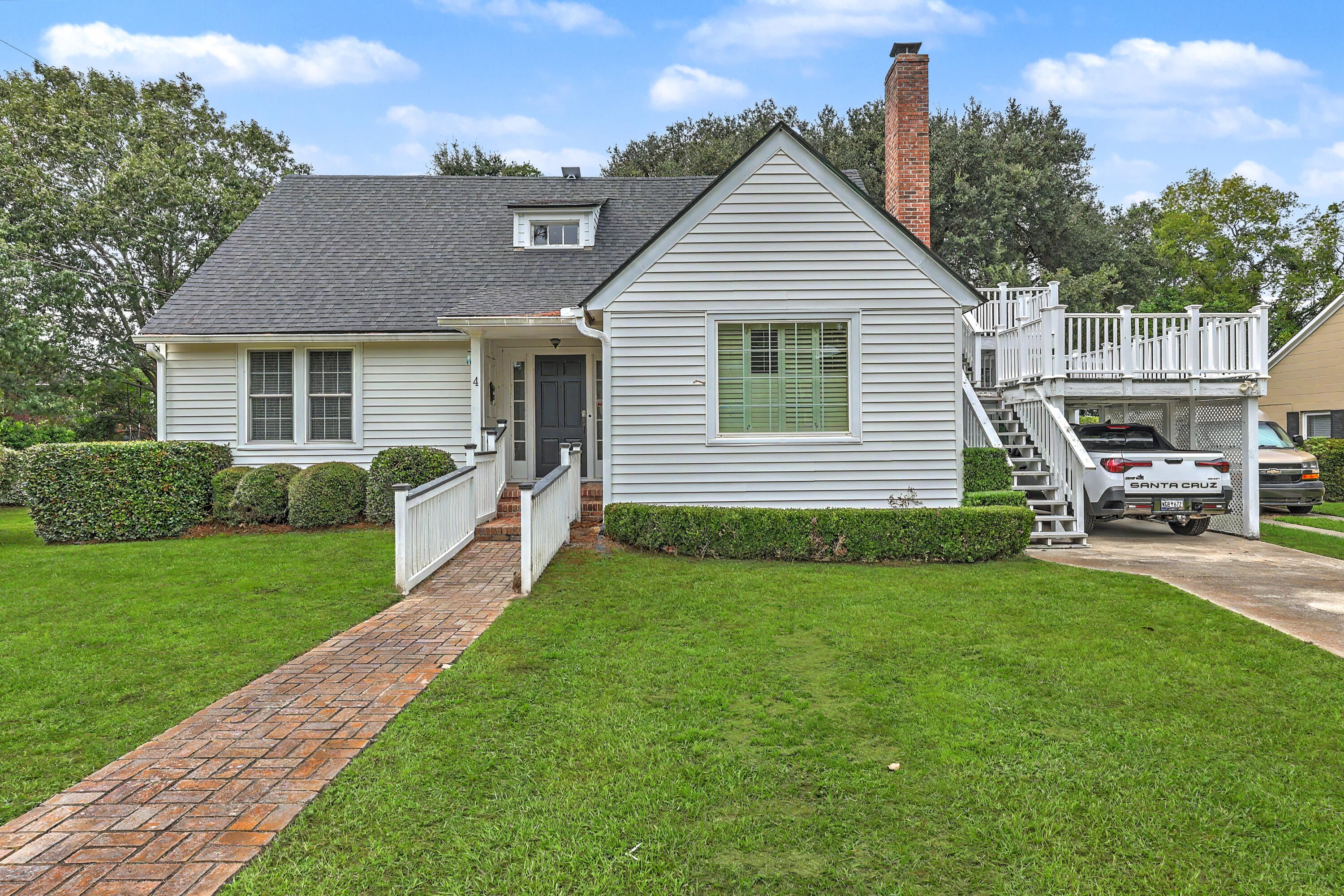 4 Oakdale Place — photo