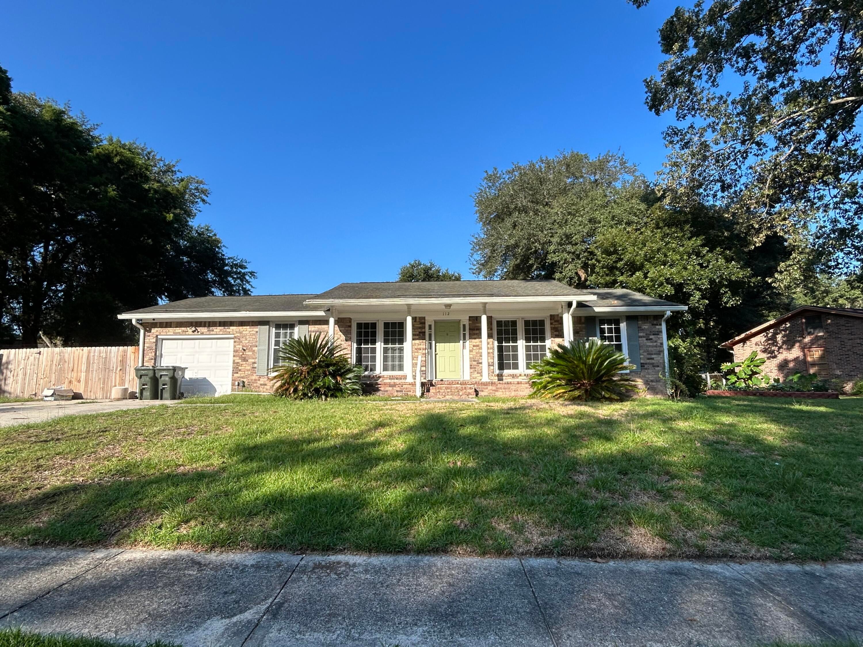 112 Tall Pines Road — photo