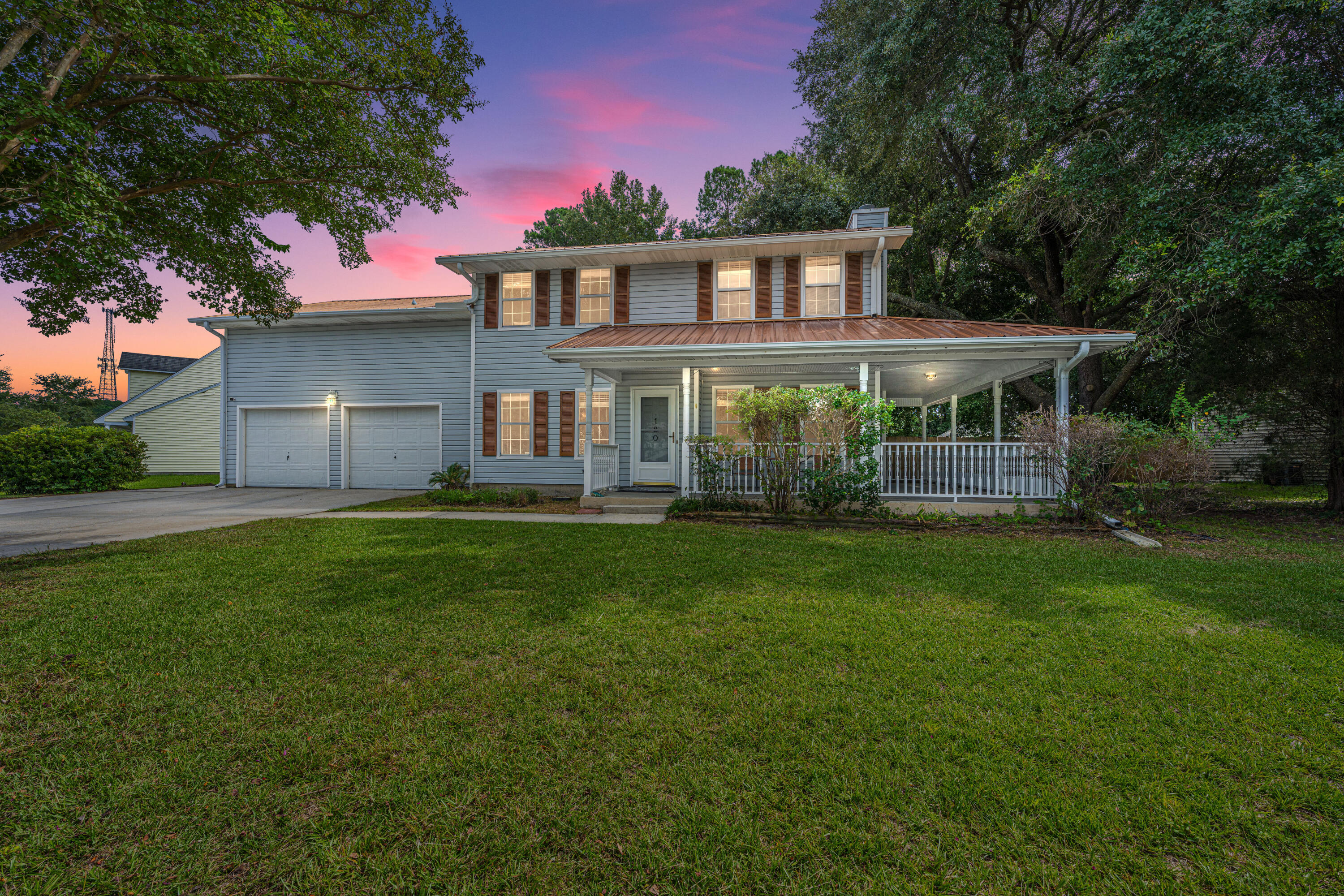 120 Trestlewood Drive — photo