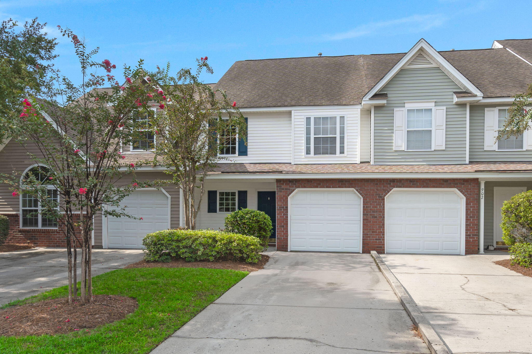 903 Yellow Hawthorn Circle — photo