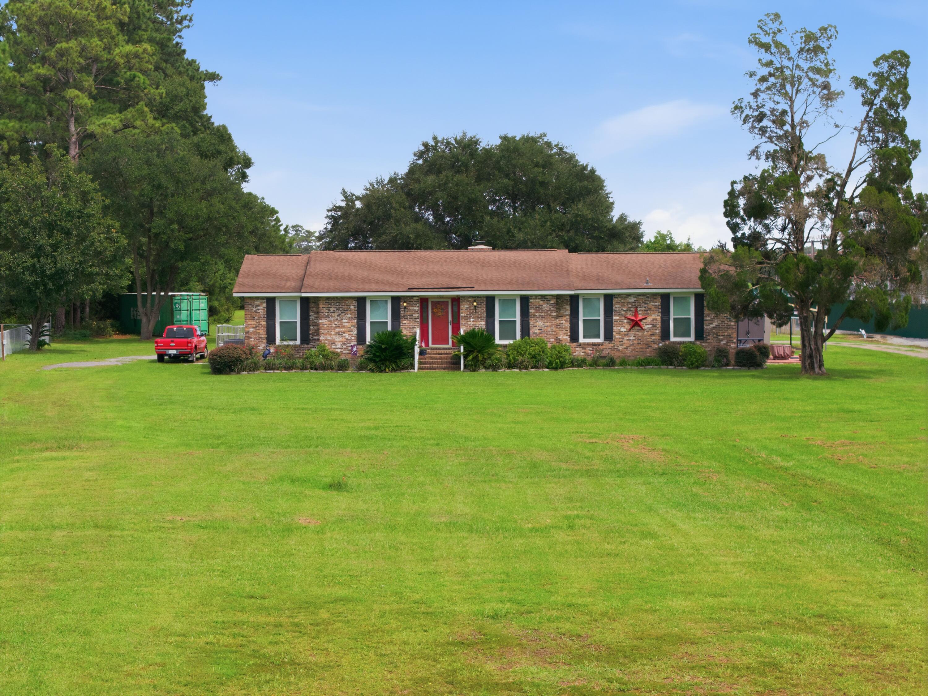 1922 S Live Oak Drive — photo