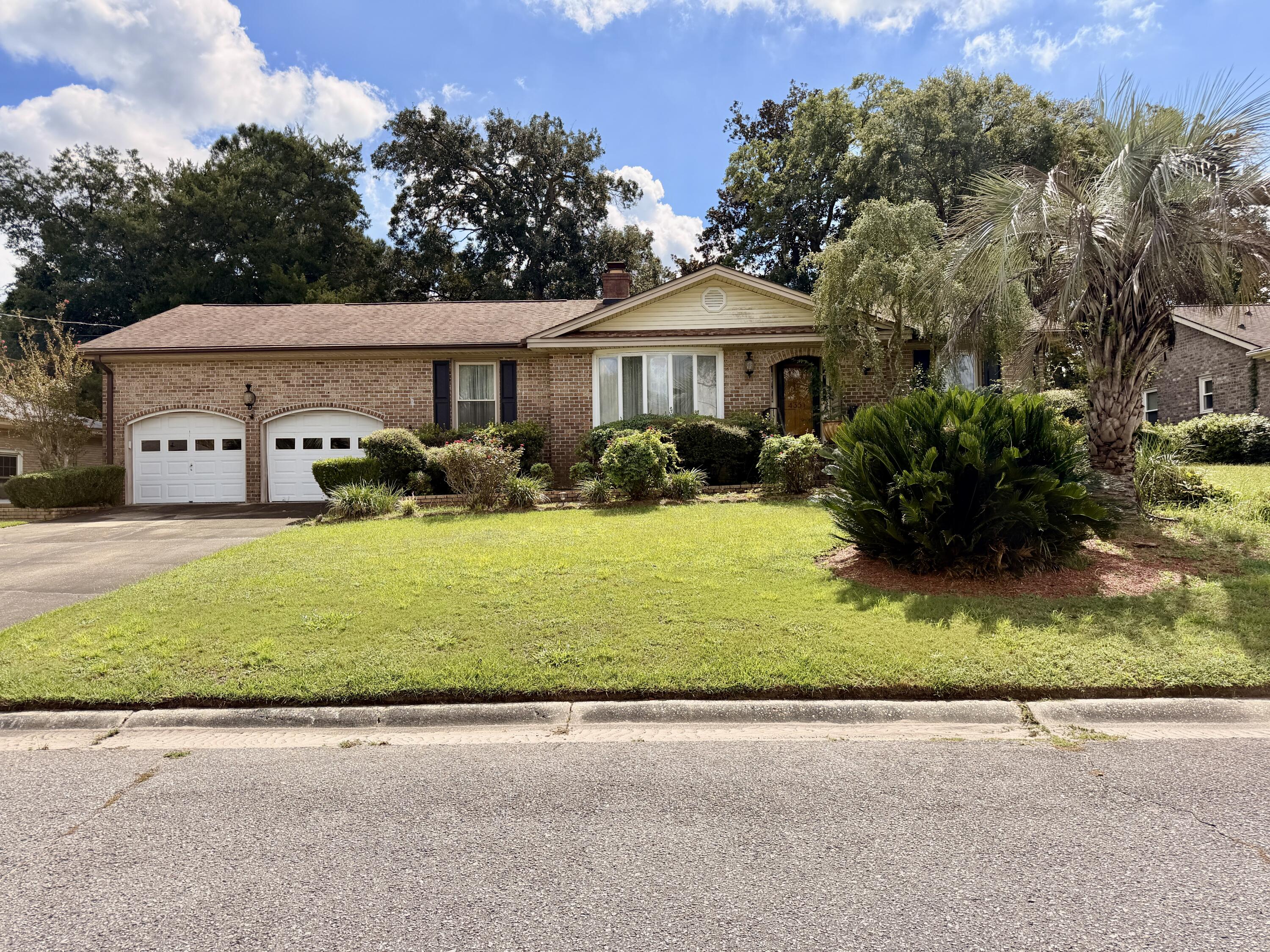 4351 Helene Drive — photo