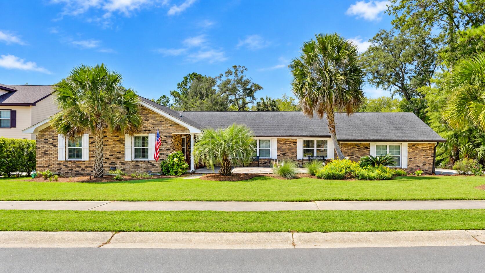 2204 Forest Lakes Boulevard — photo