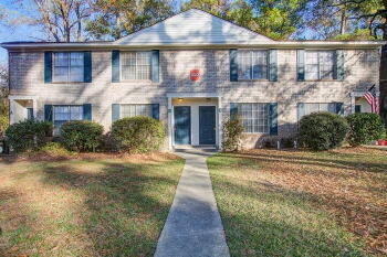 300 Crestview Drive #a — photo