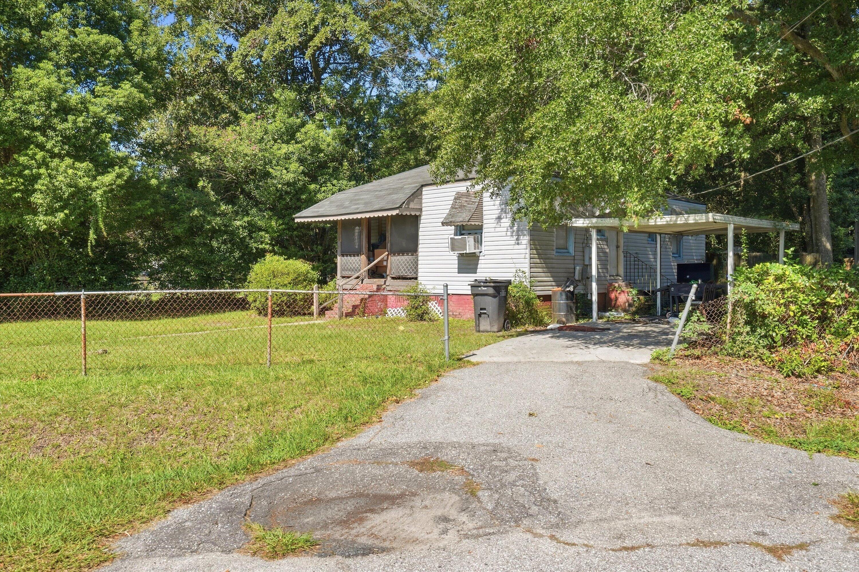 2902 Alabama Drive — photo