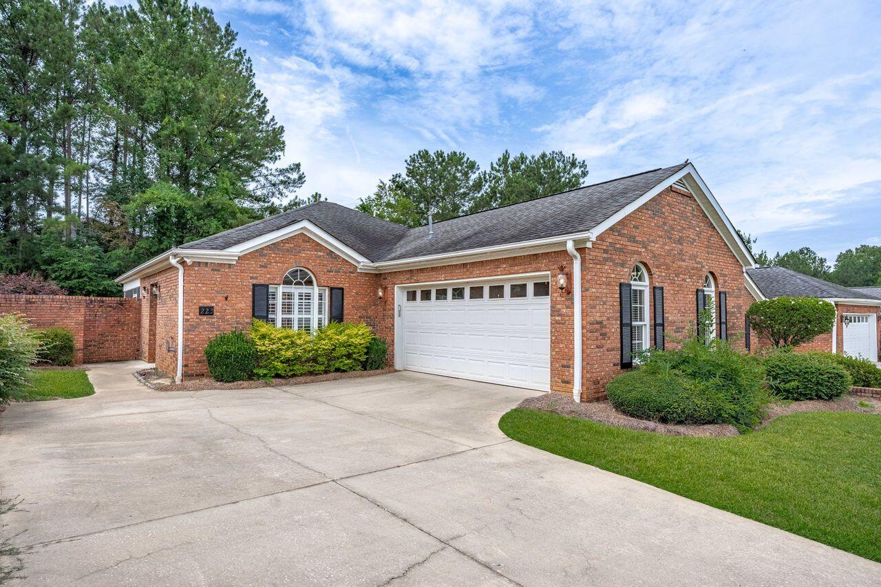 223 Pinnacle Drive — photo