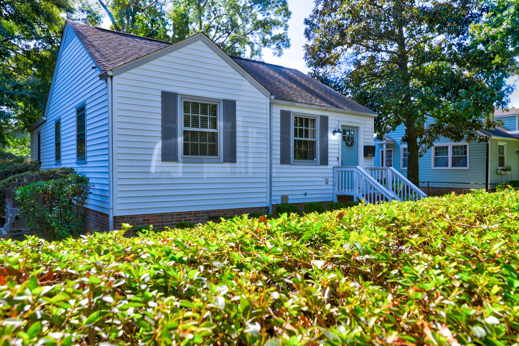 4806 Parkside Drive — photo