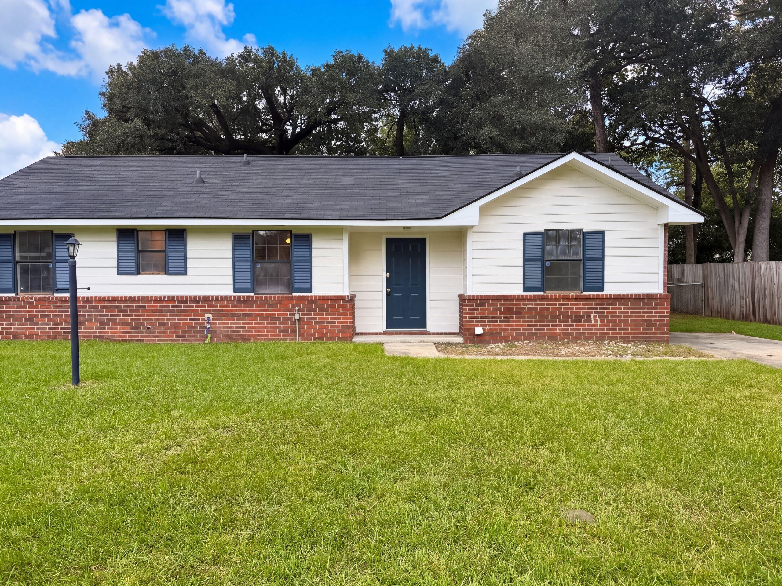 1300 Maryland Drive — photo