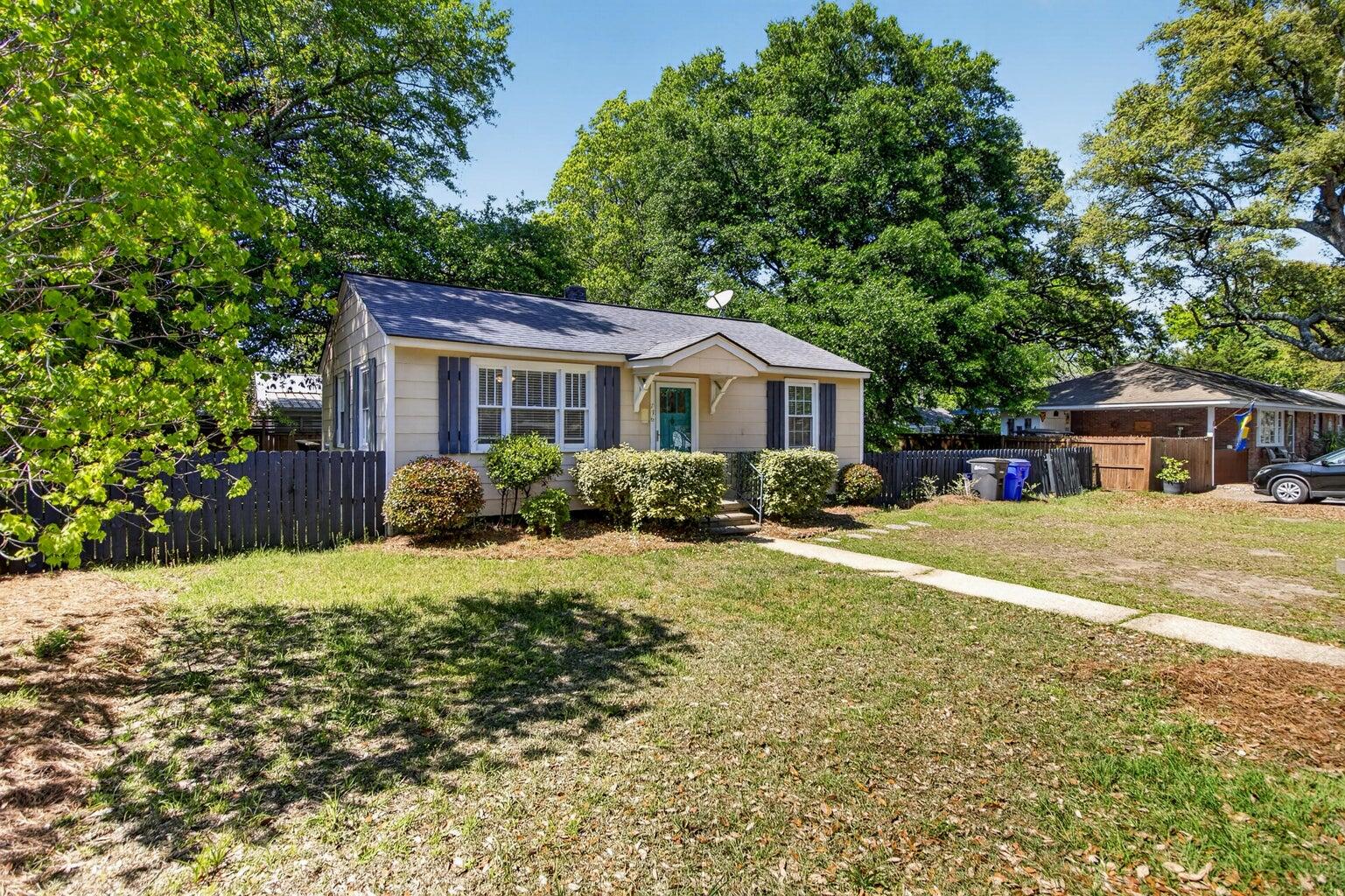 736 Mccants Drive — photo