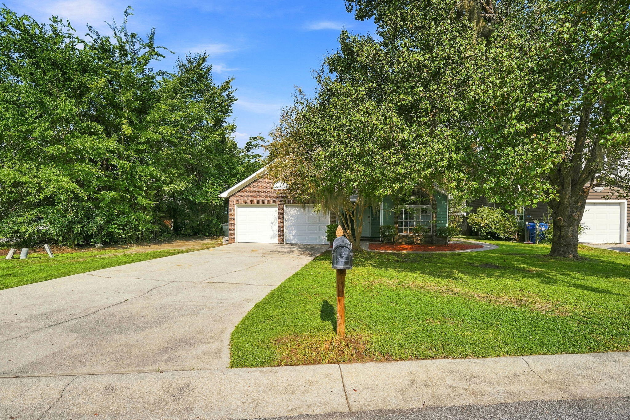 10 Solomon Court — photo