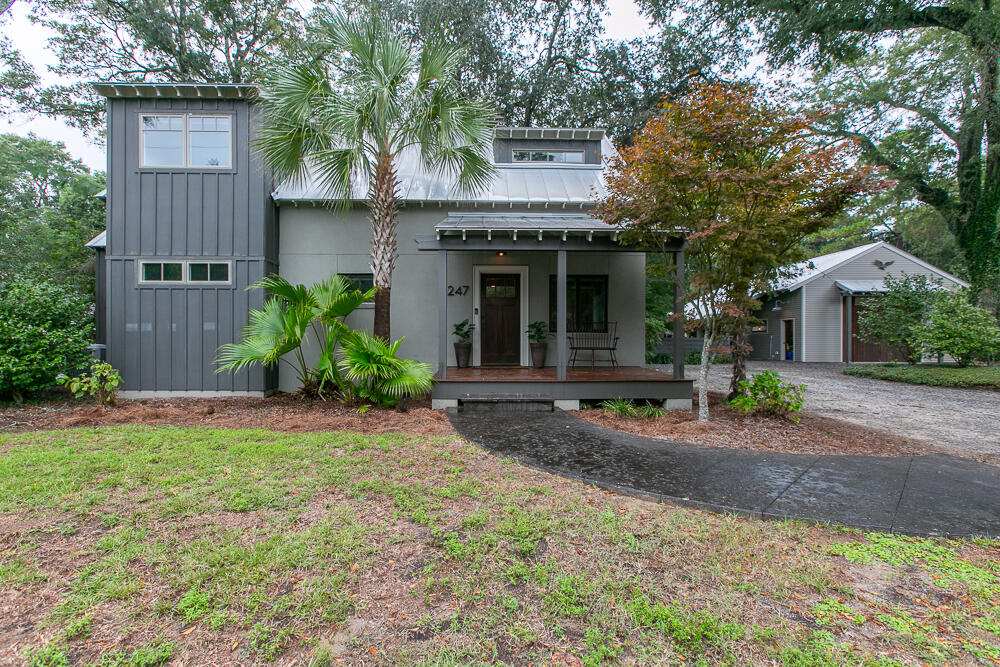 247 Riverland Drive — photo