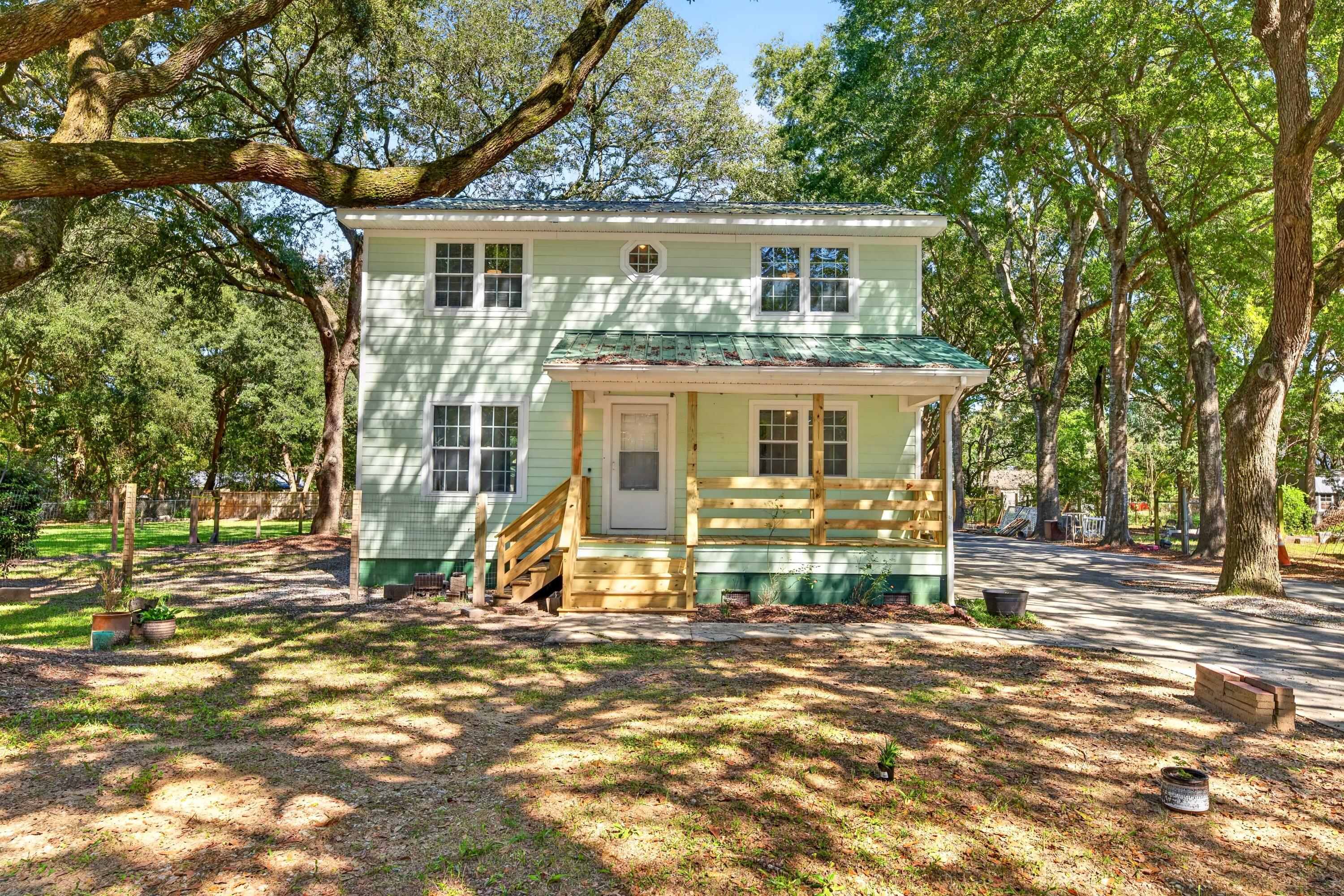 1531 Southwick Drive — photo