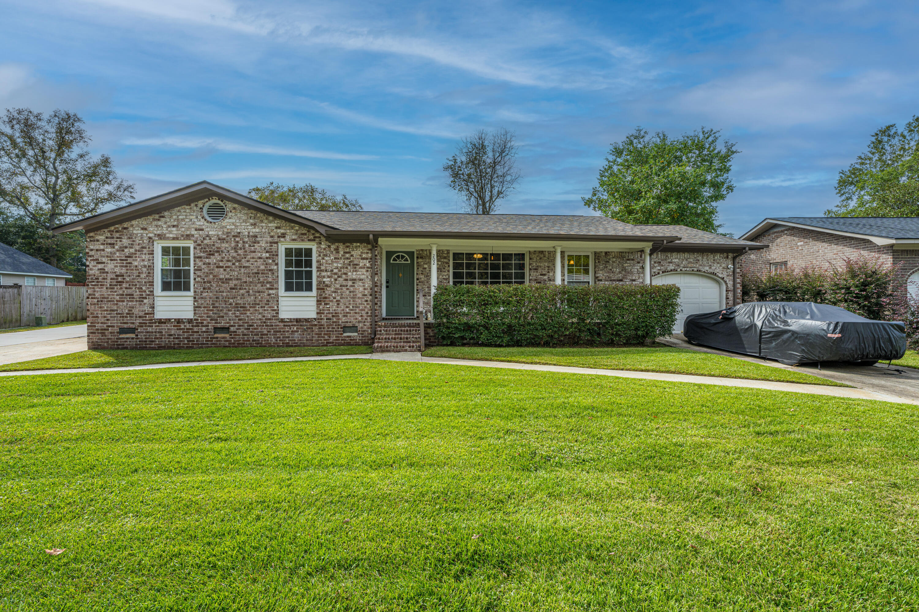 202 Loblolly Circle — photo
