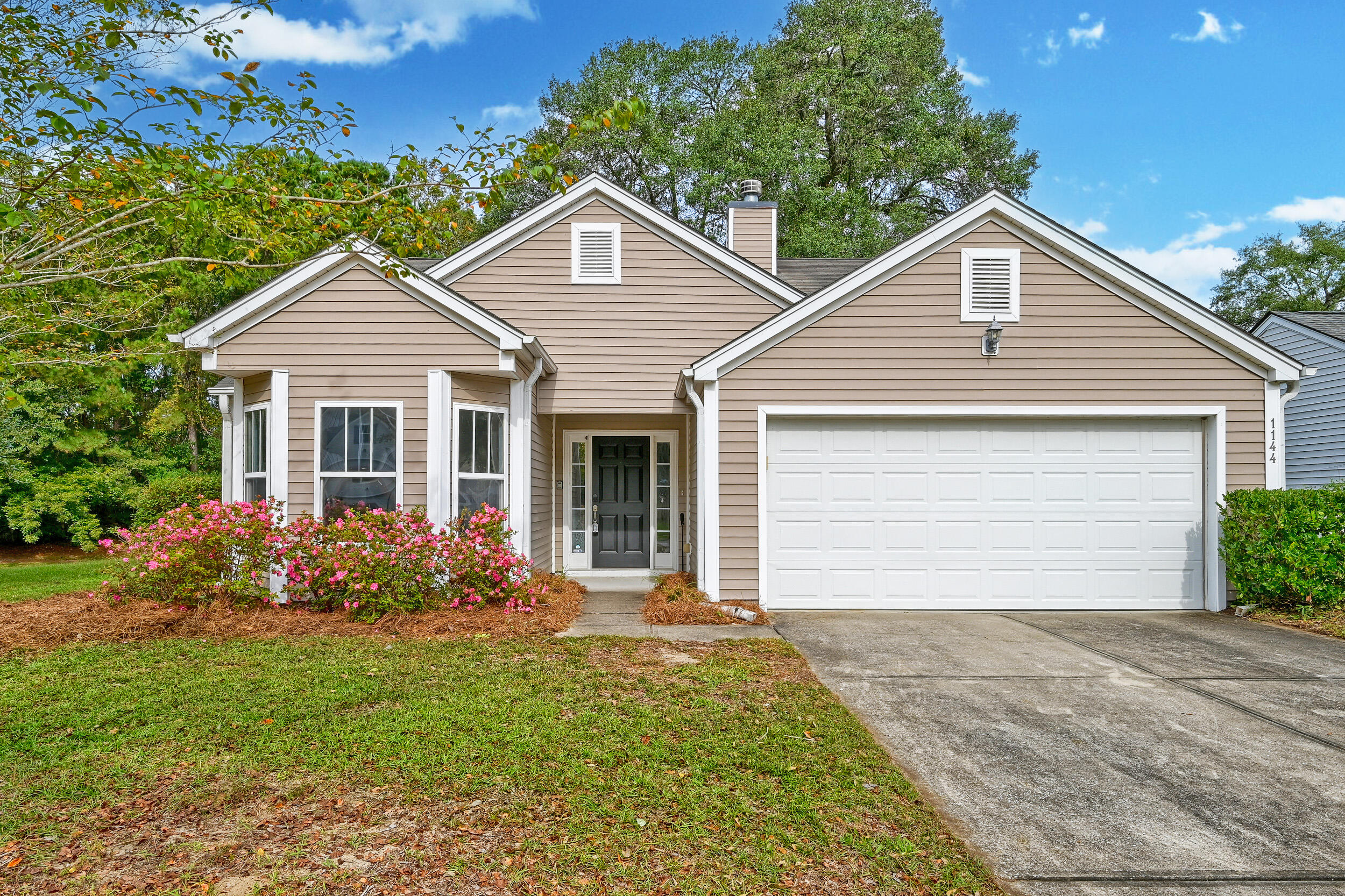 1144 Ole Oak Drive — photo