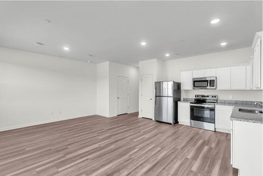 182 Halstead Drive, Moncks Corner, SC 29461 — photo 2