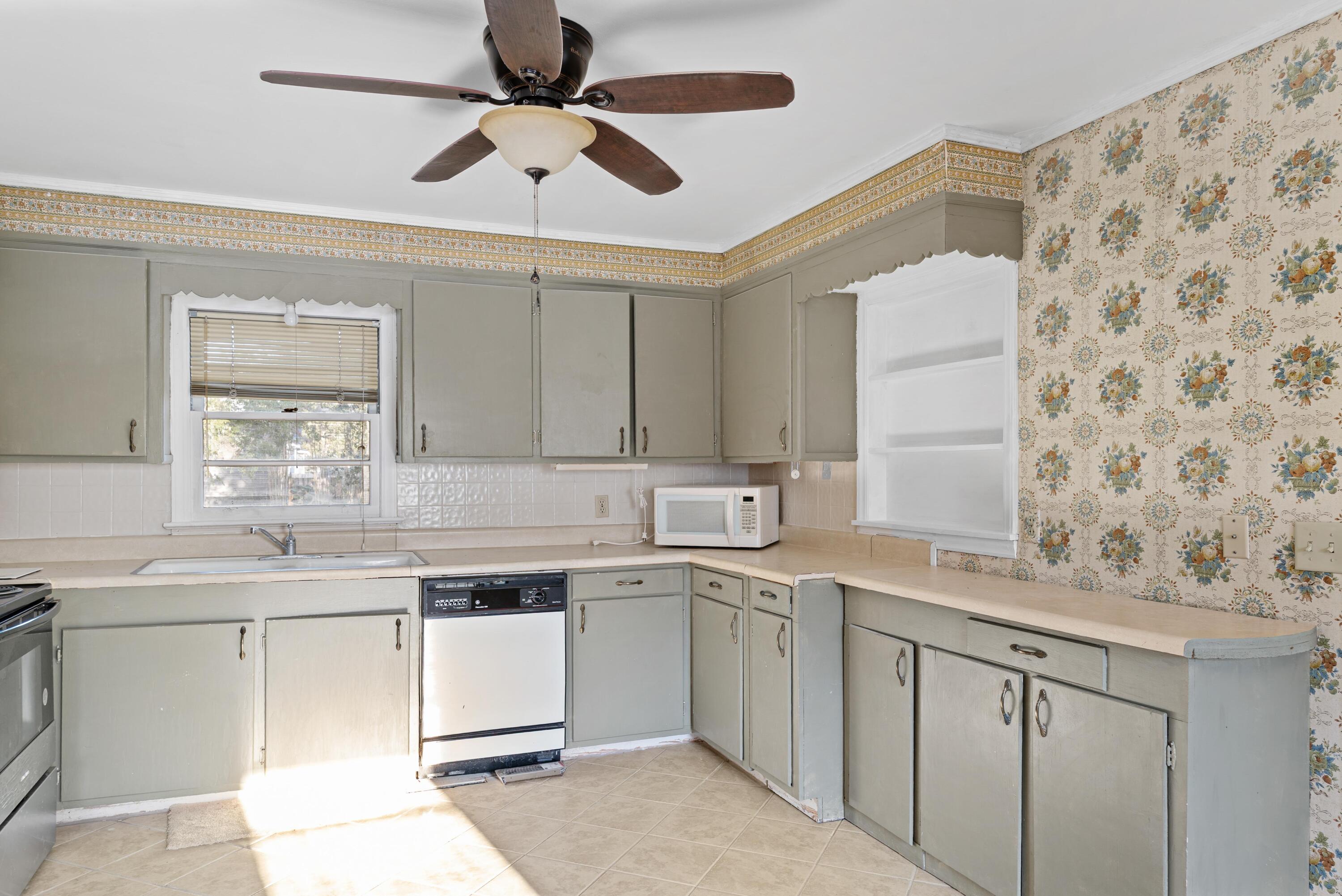 377 Washington Street, Ehrhardt, SC 29081 — photo 3