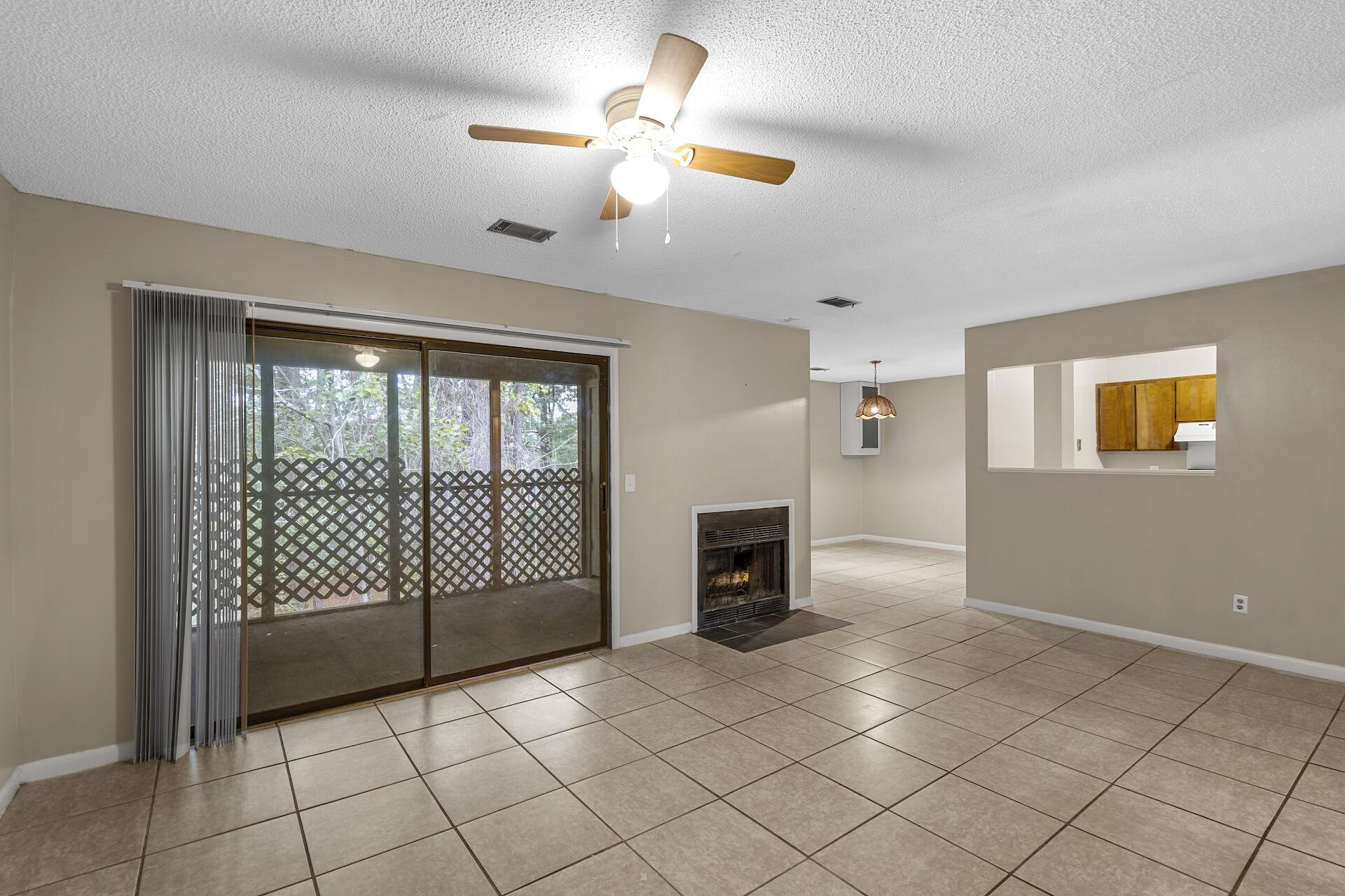 804 Greenmeadow Drive — photo