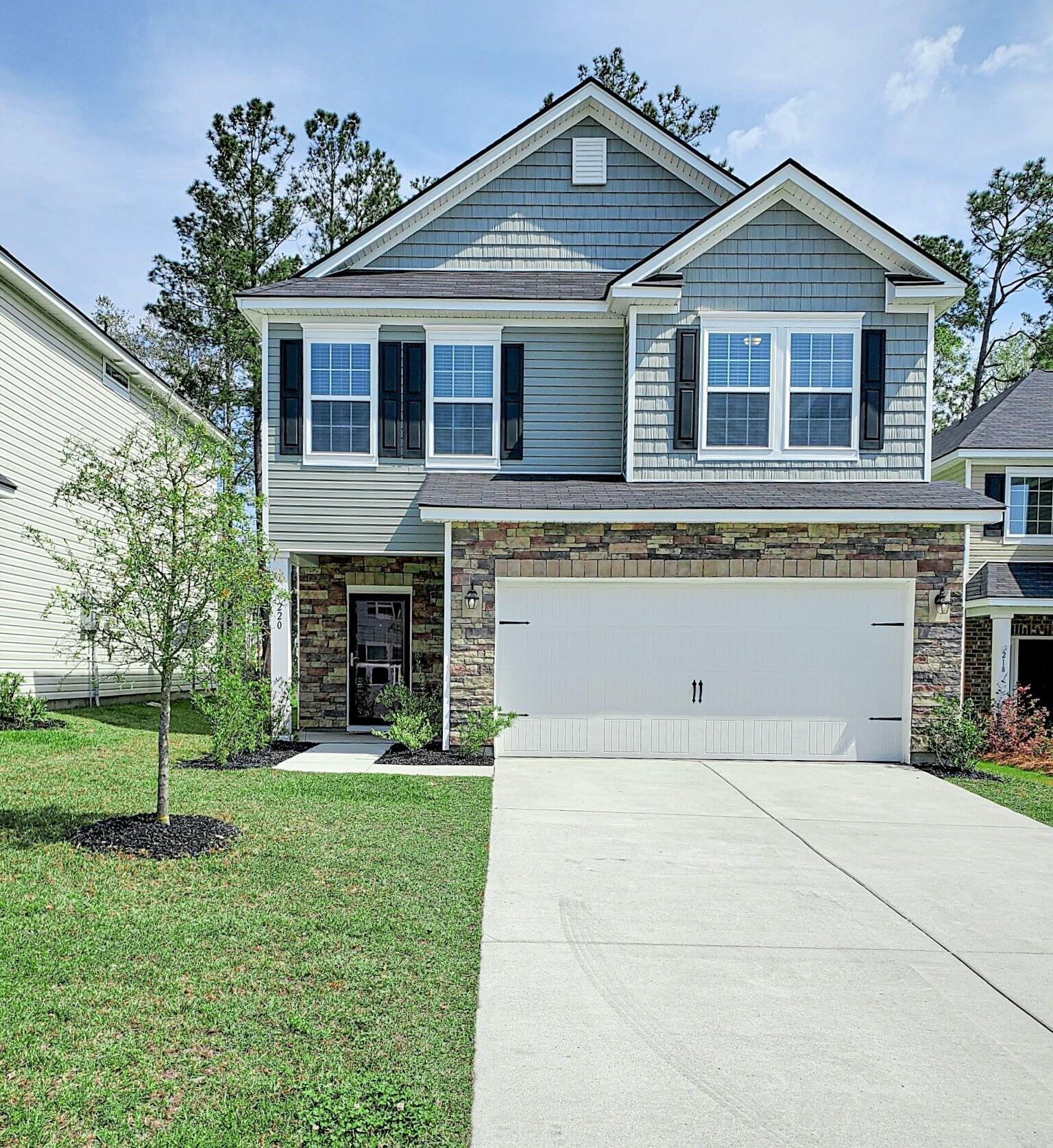 220 Lazy River Lane — photo