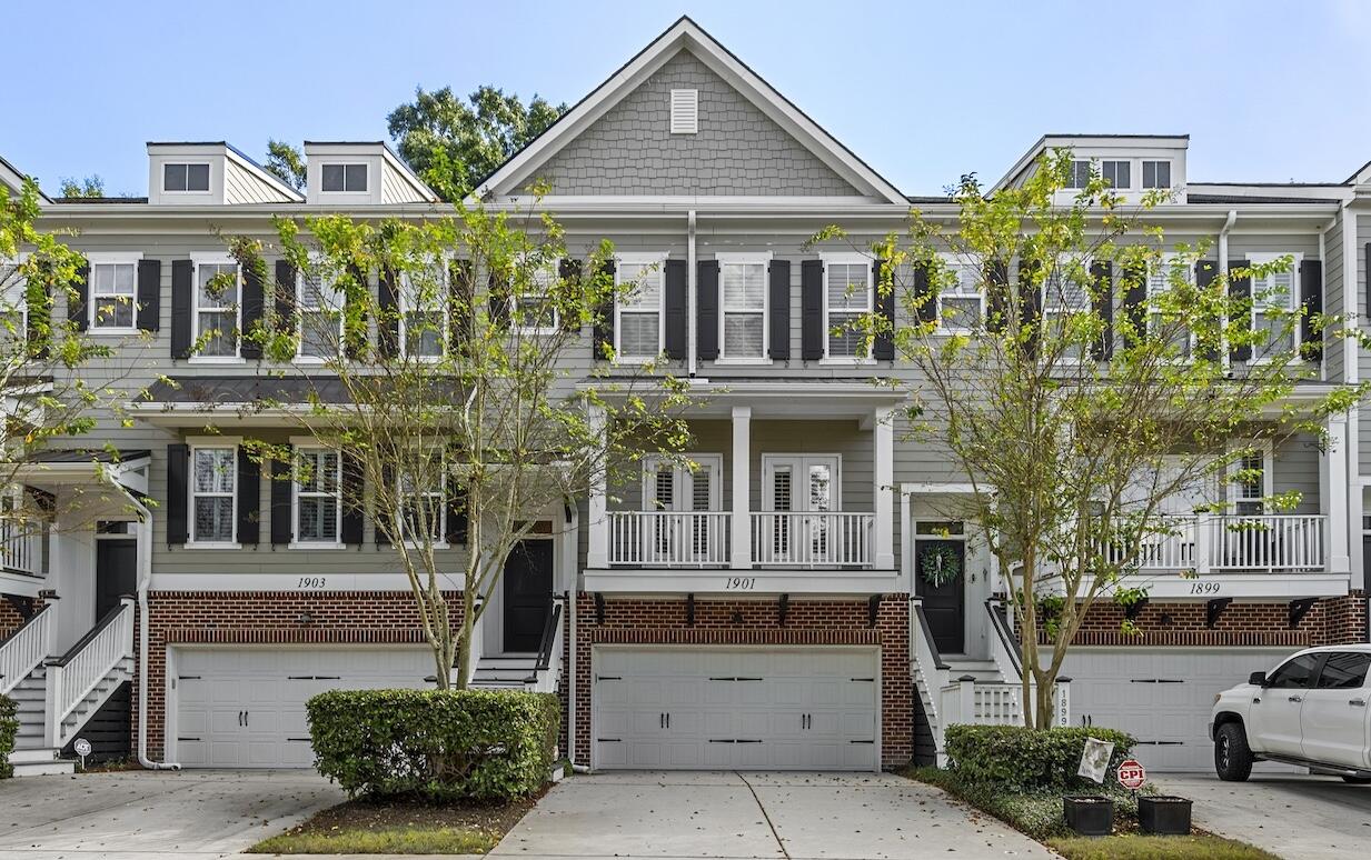 1901 Carolina Towne Court — photo
