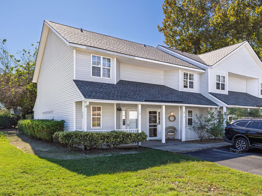 262 Stefan Drive Unit 10-E — photo