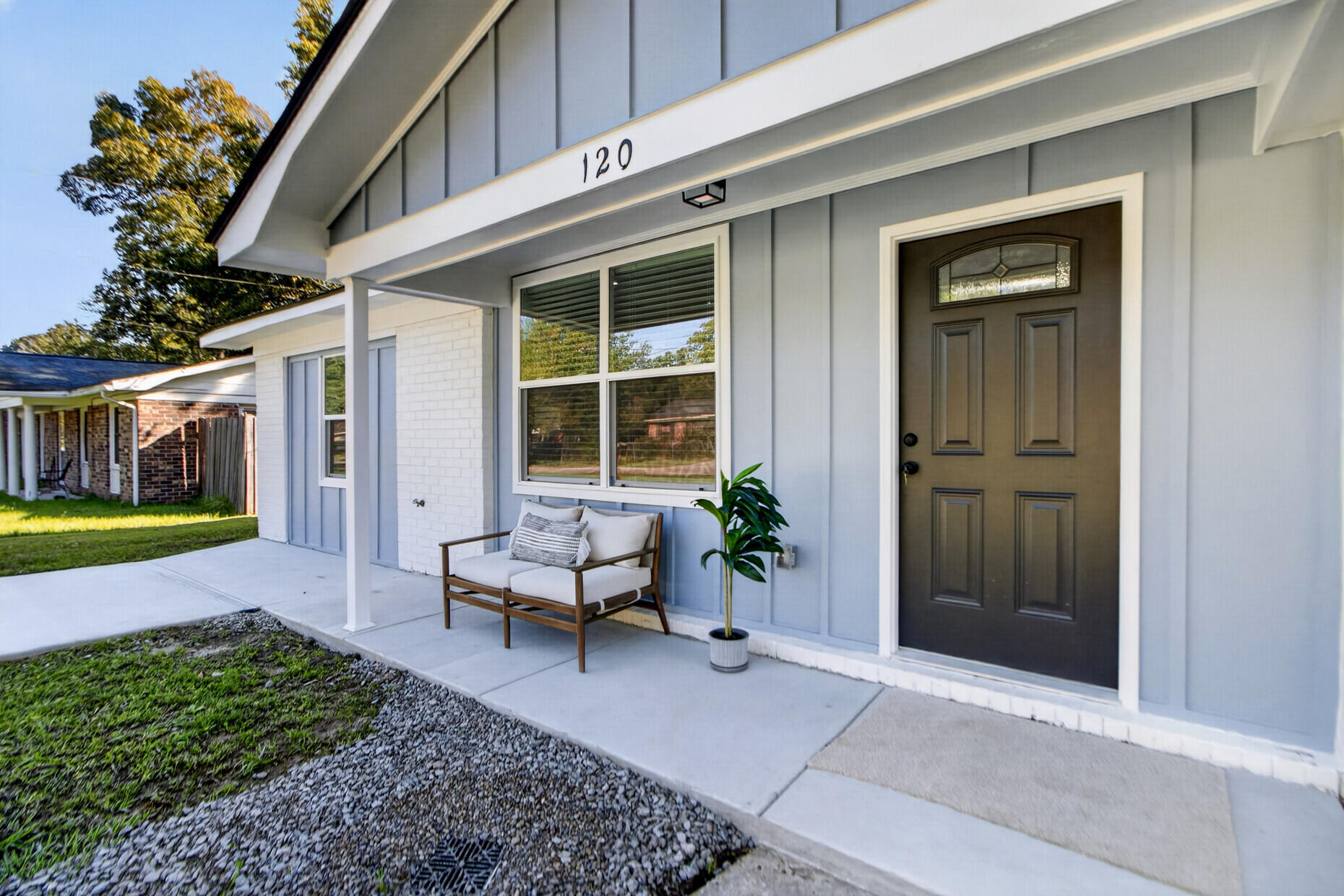 120 Clarine Drive — photo