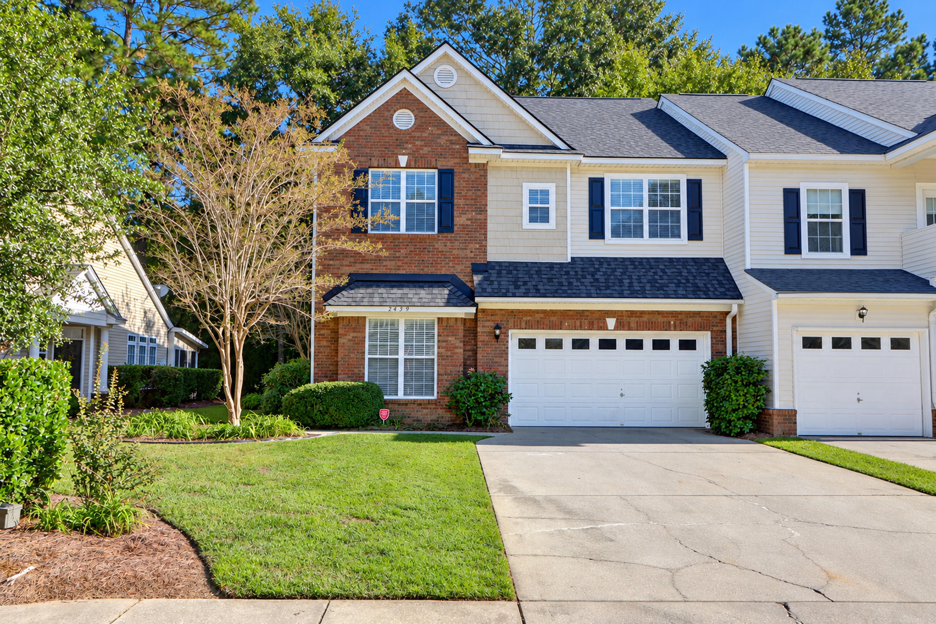 2459 Draymohr Court — photo