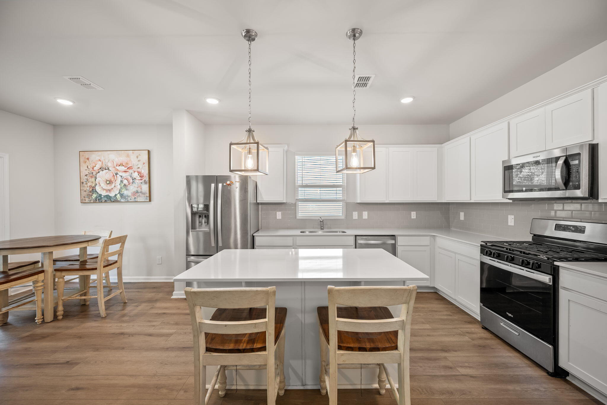 187 W Bradford Pointe Drive — photo