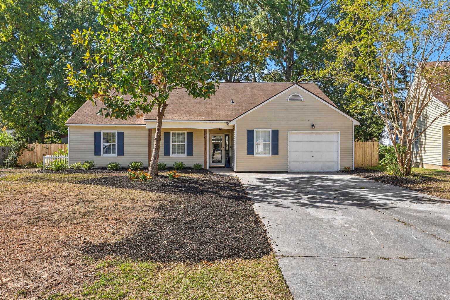 119 Single Tree Court — photo