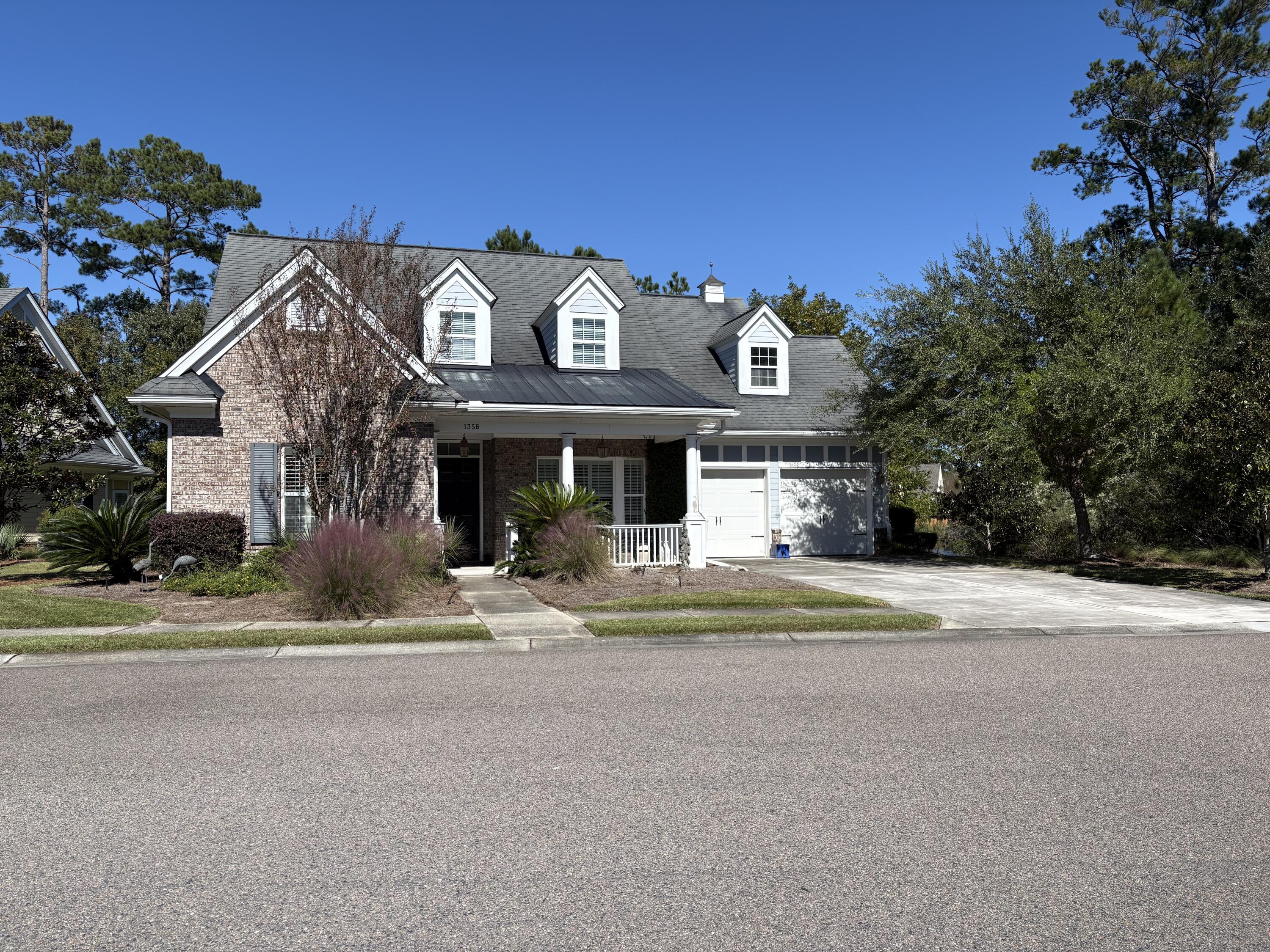 1358 Neighbors Way — photo
