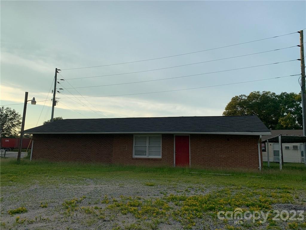 2836 Lynwood Drive — photo