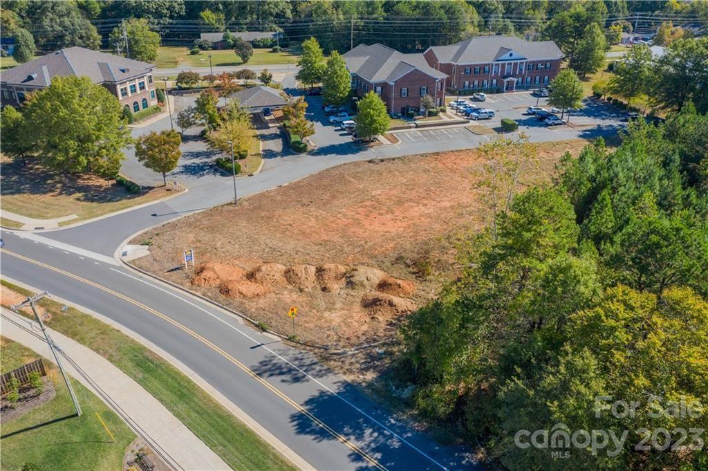 18800 Nantz Road — photo