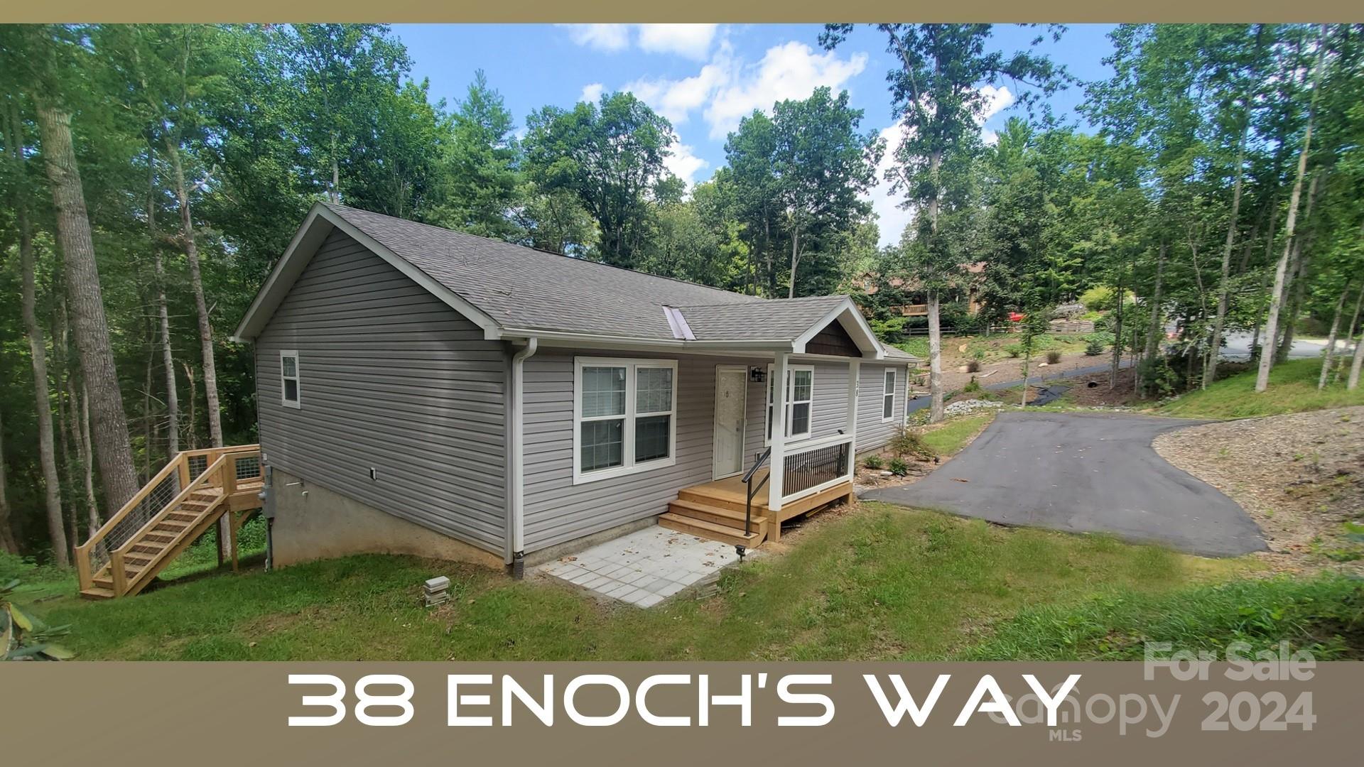 38 Enochs Way — photo