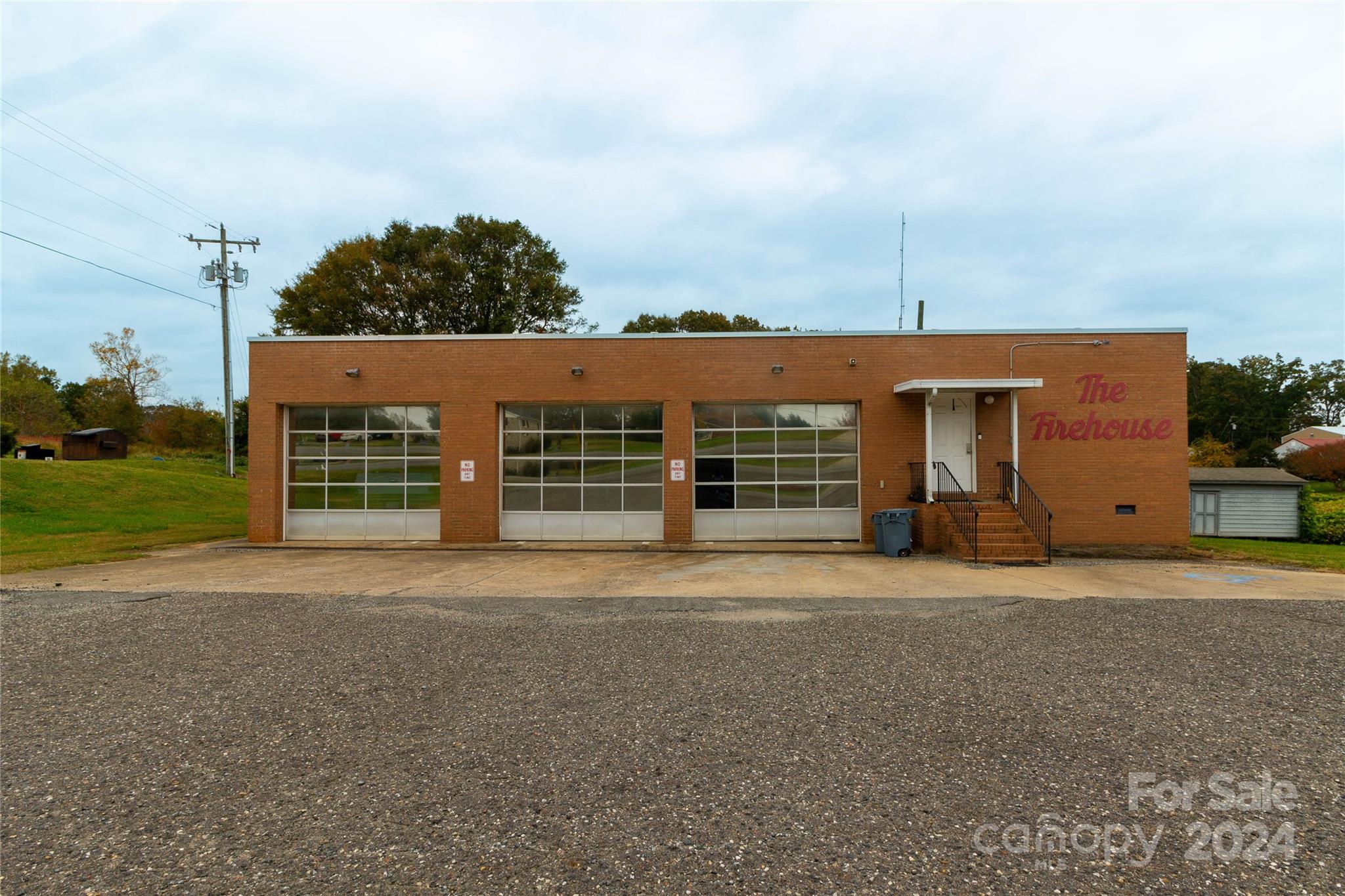 907 Bethlehem Road — photo