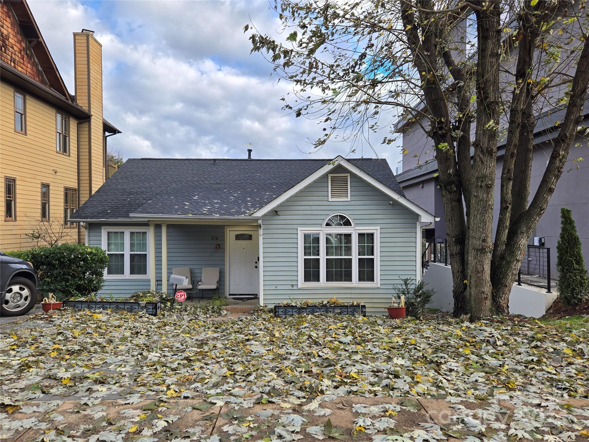 316 Frazier Avenue — photo