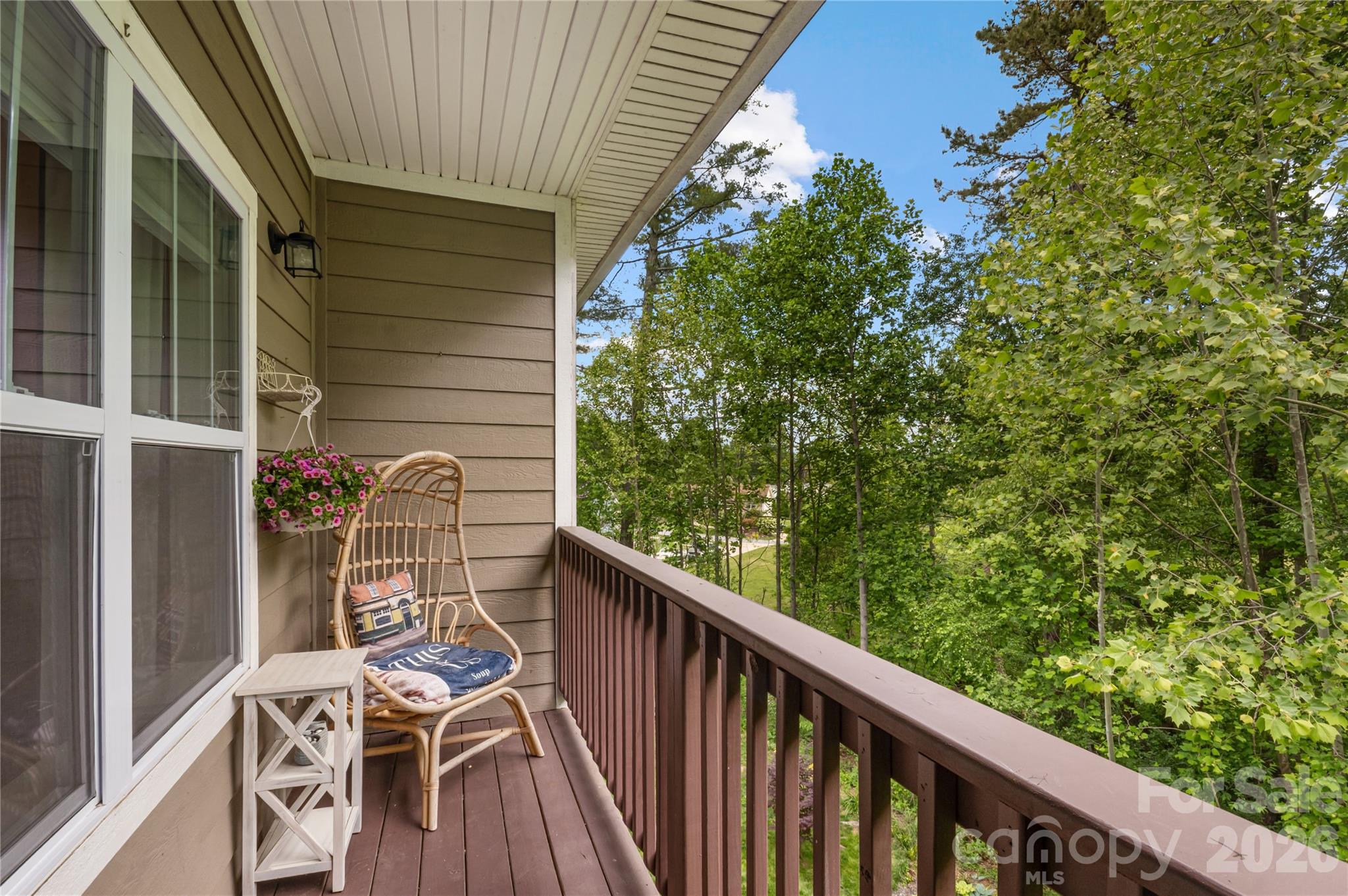 124 Foxden Drive 303 — photo