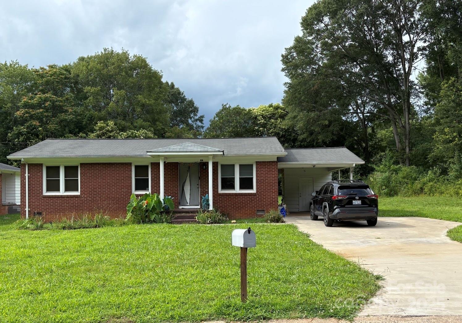 1203 Pamela Drive — photo