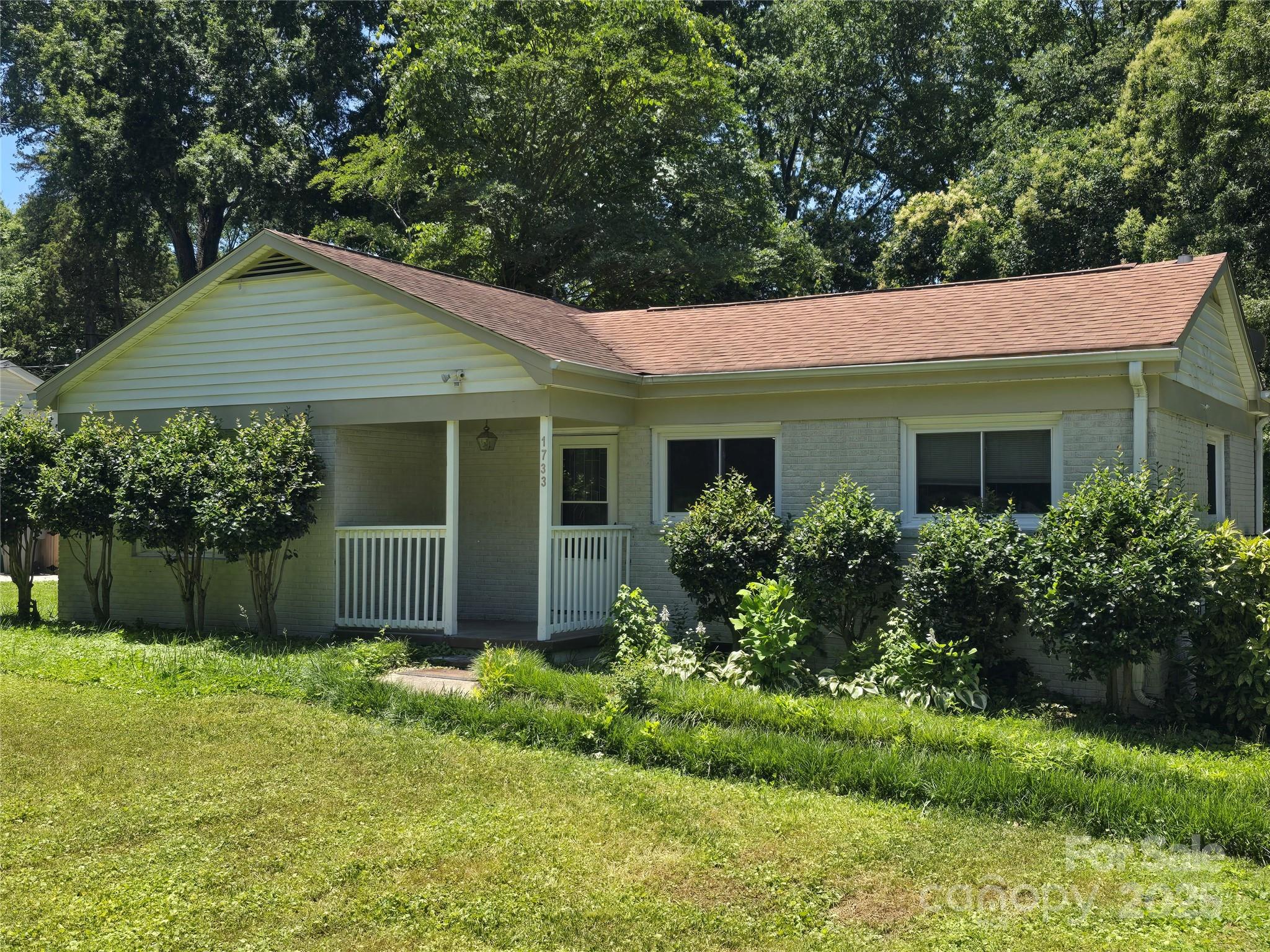 1733 Merry Oaks Road — photo