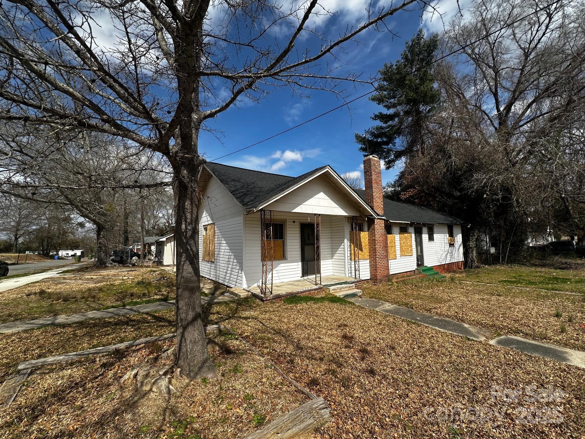 306 E Arch Street — photo