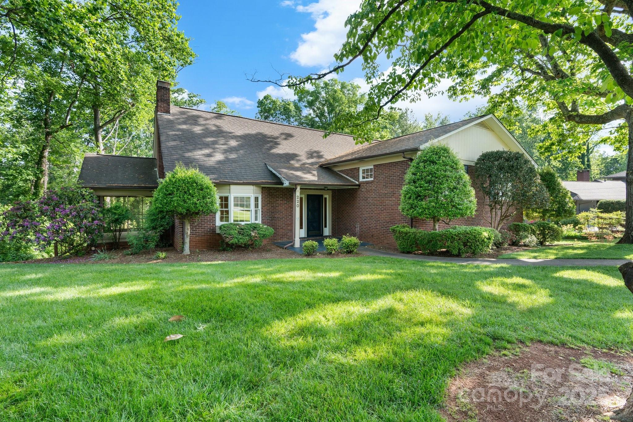 220 West Park Drive — photo