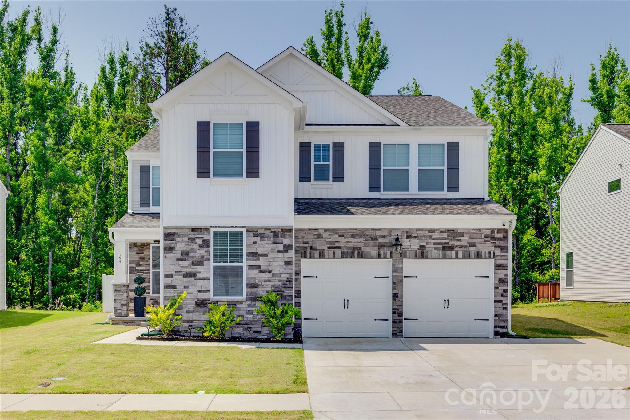 1195 Cavalier Lane — photo