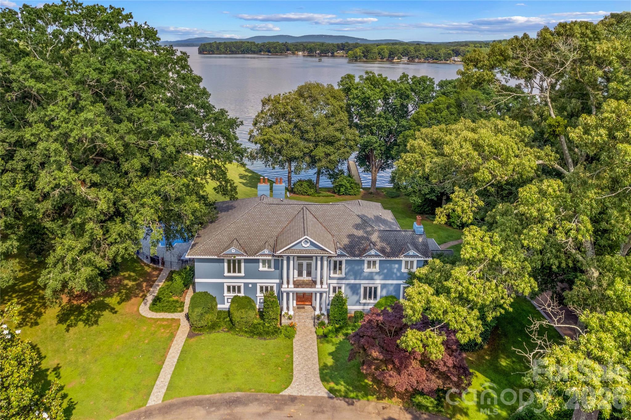 680 Fox Hollow Lane — photo